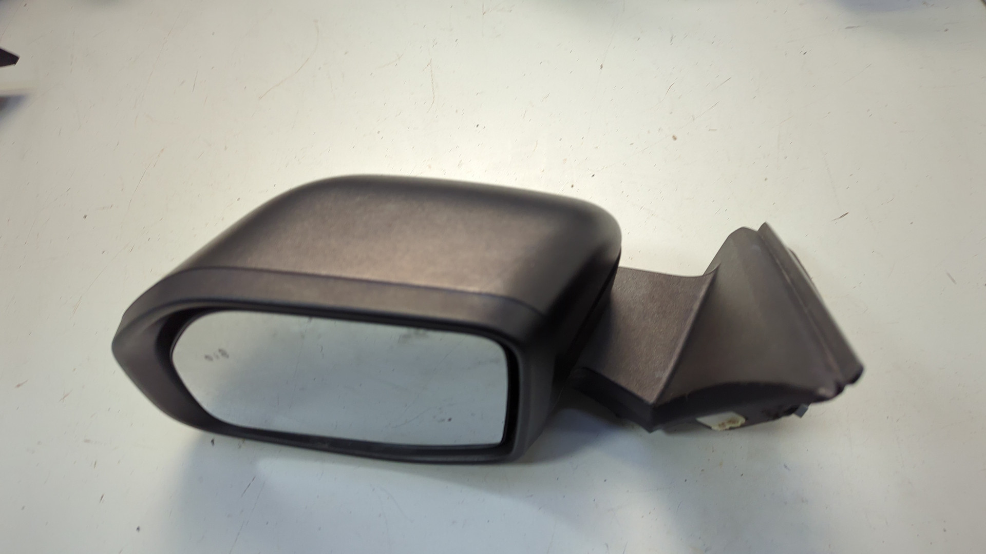 Зеркало левое электрическое