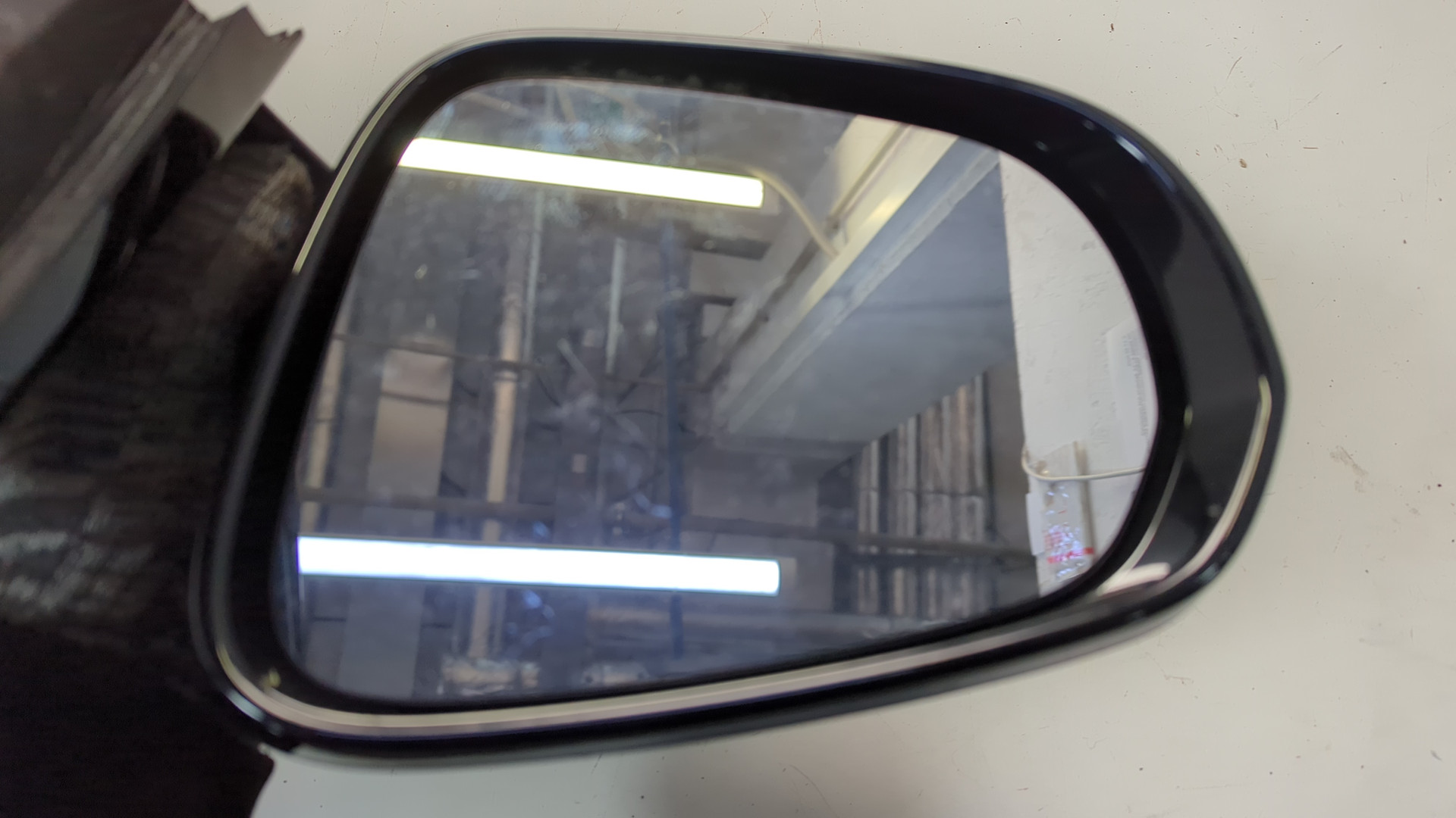 Зеркало левое электрическое