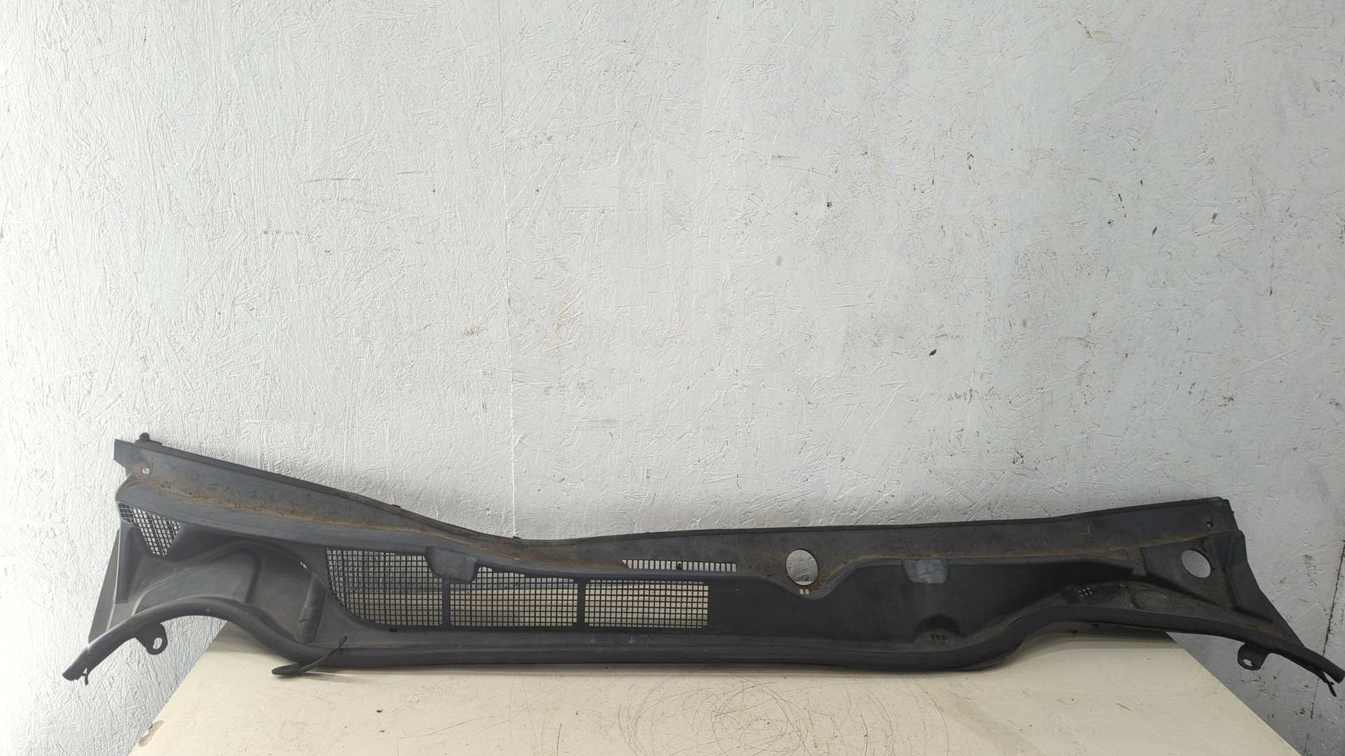 Решетка стеклоочистителей (Жабо)