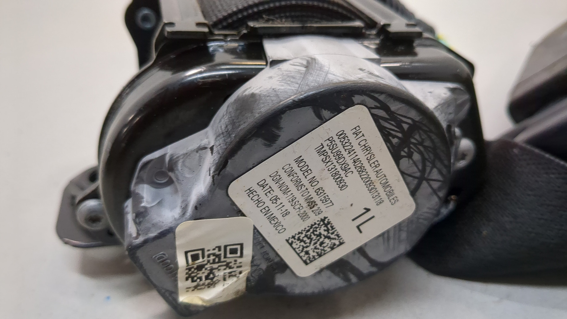 Ремень безопасности