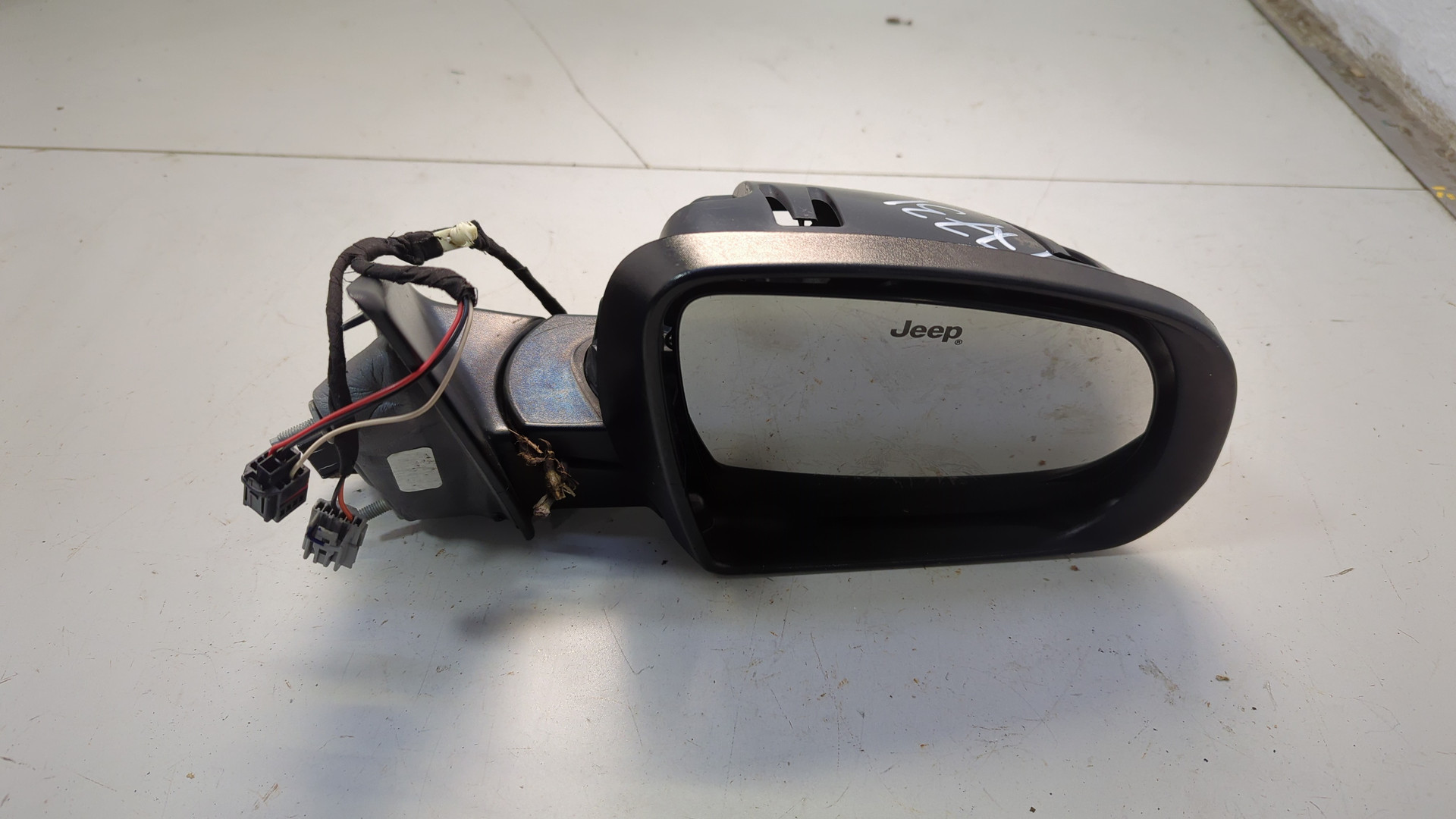 Зеркало правое электрическое