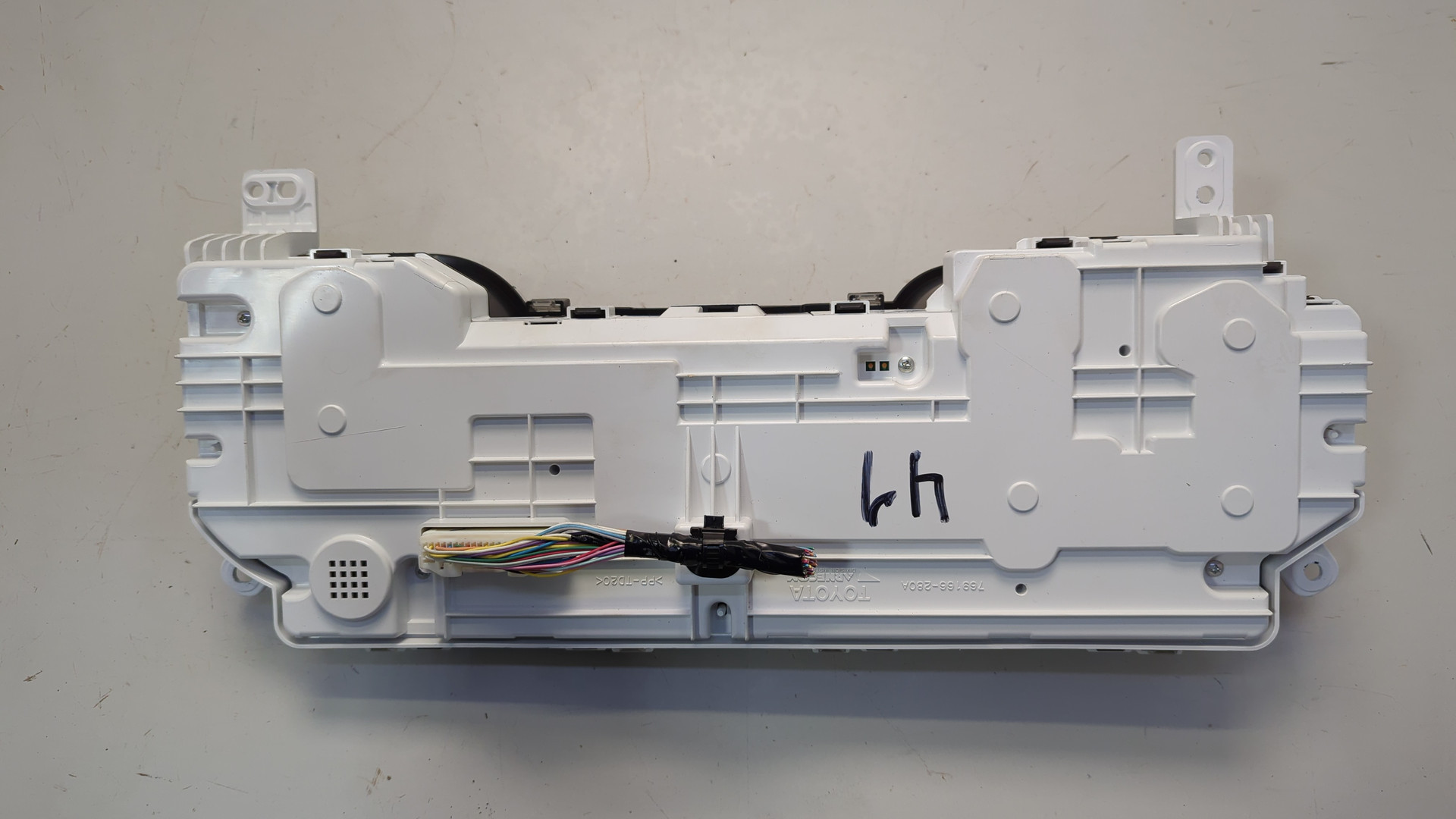 Панель приборов