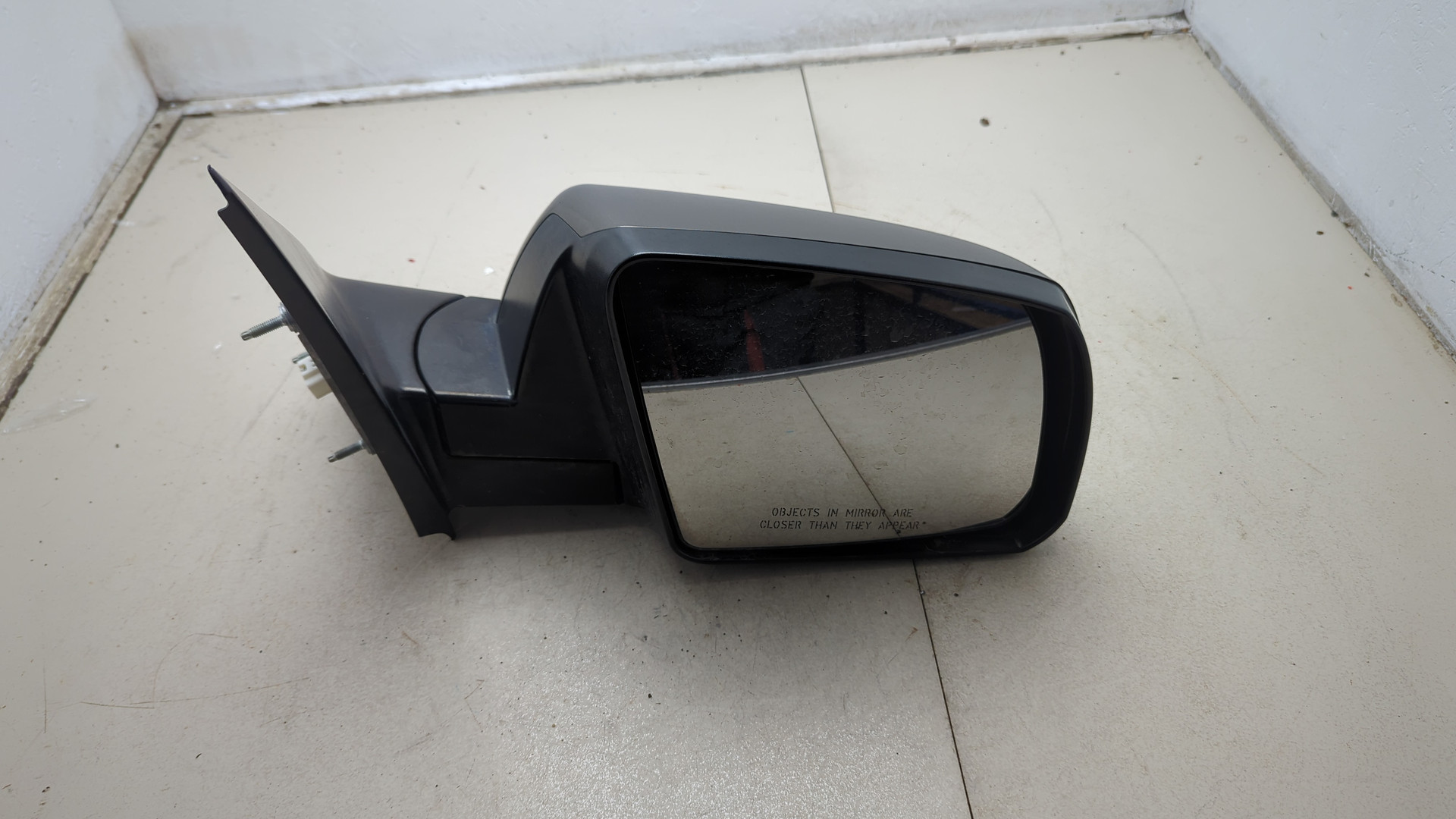 Зеркало правое электрическое