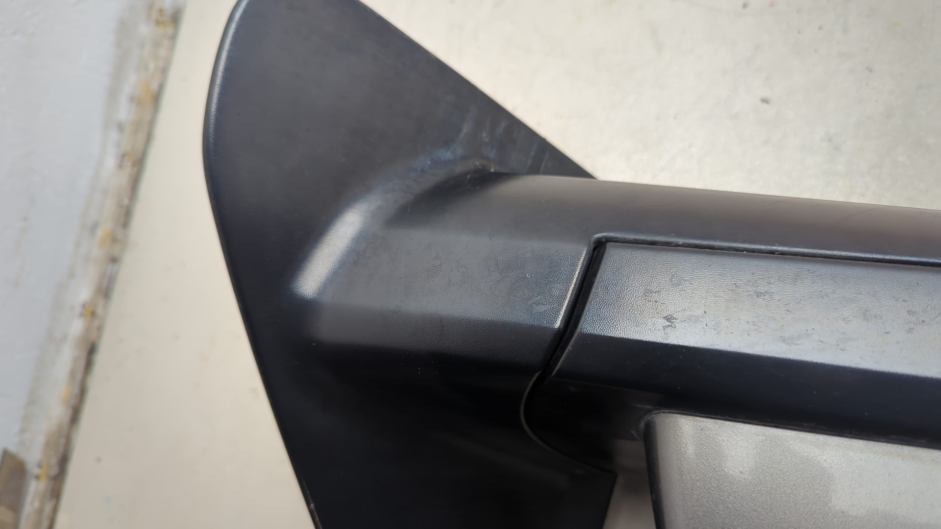 Зеркало правое электрическое