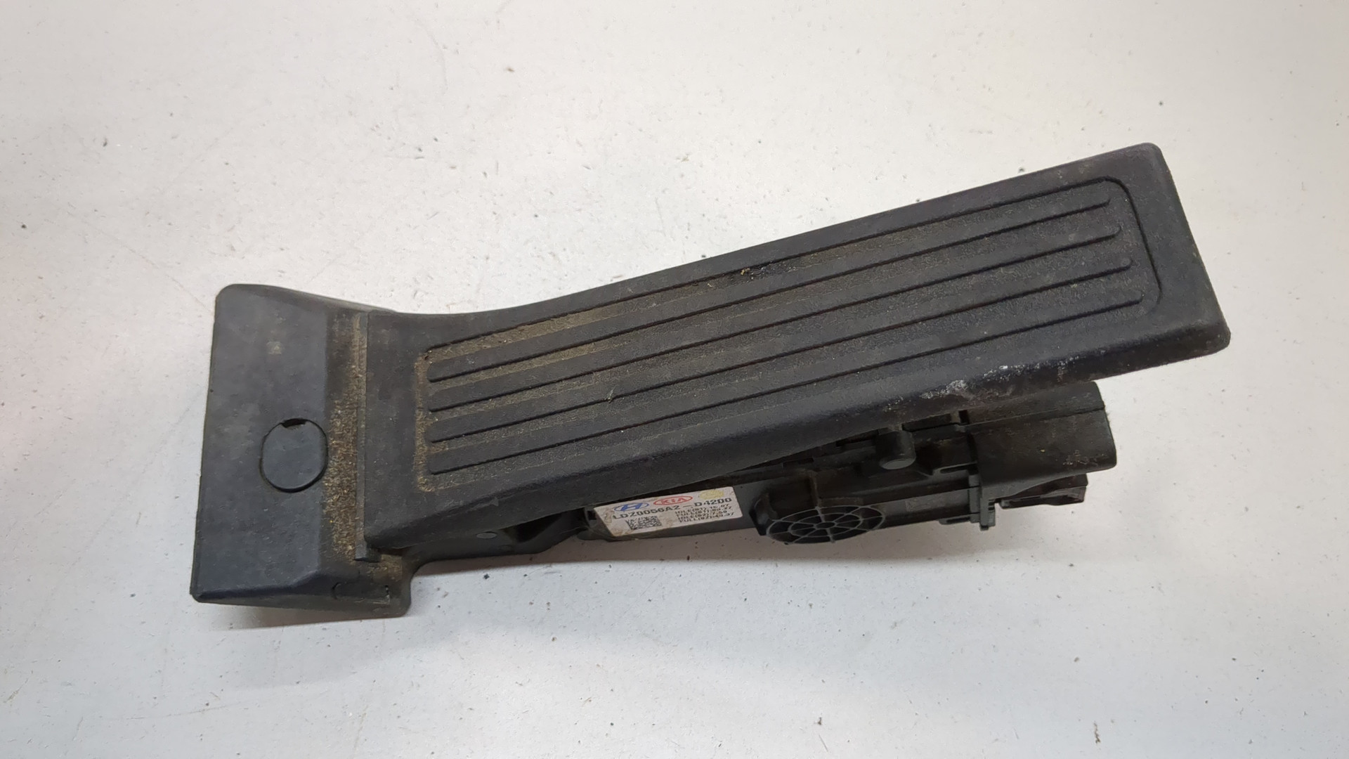 Педаль газа