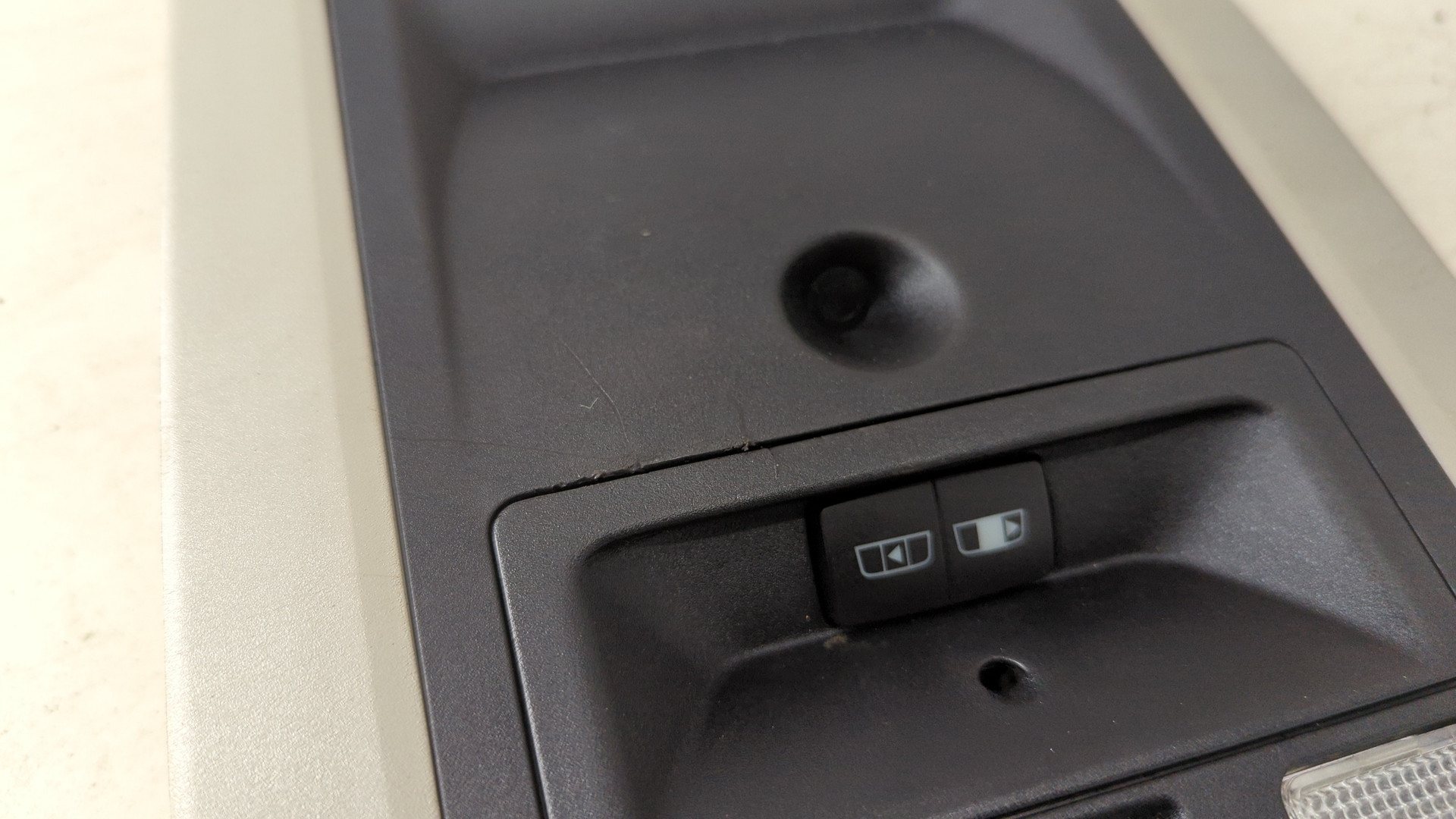 Плафон салонный