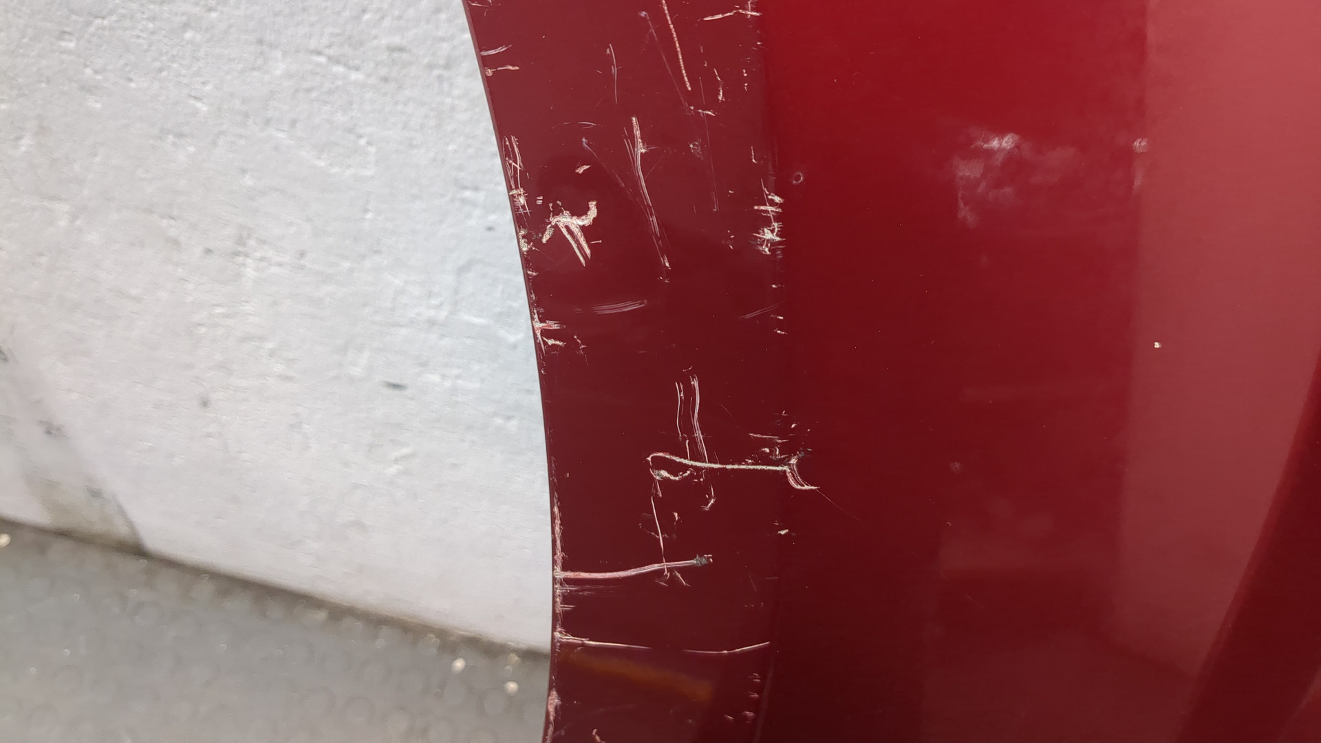 Крыло переднее левое