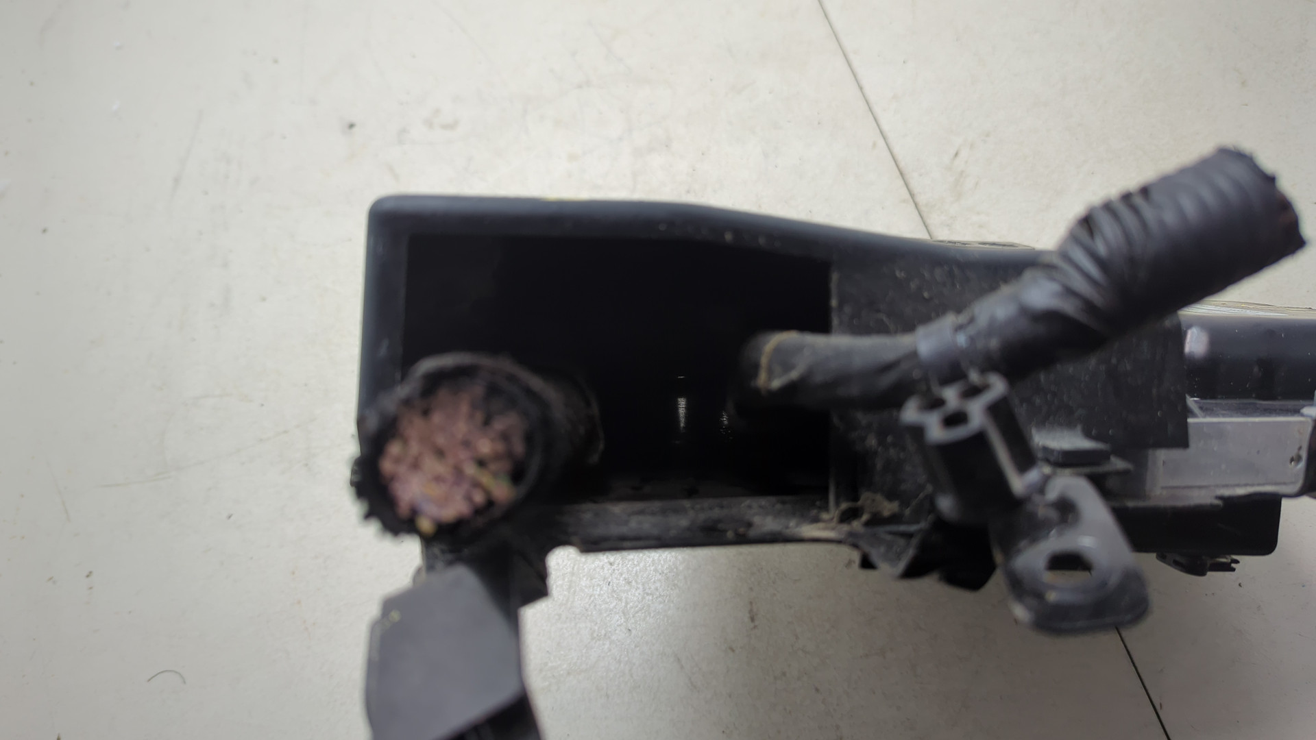 Блок управления двигателем