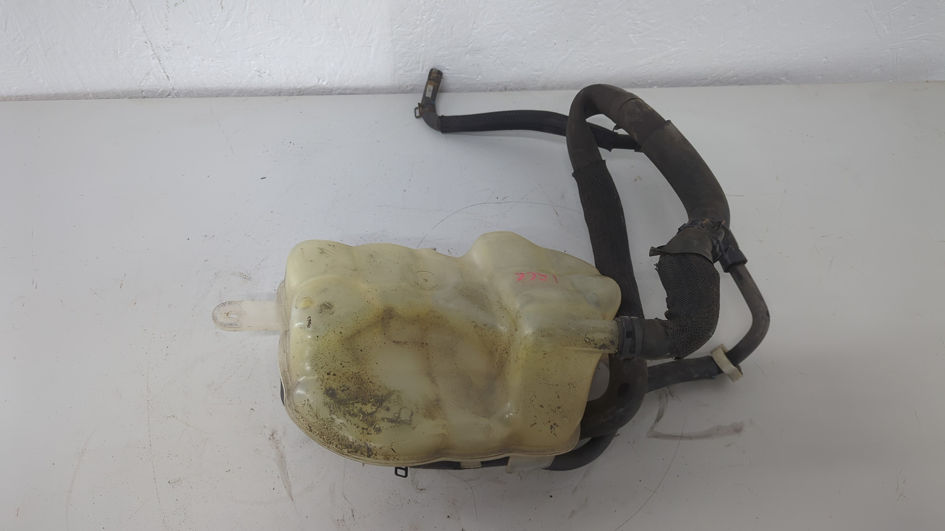 Бачок расширительный