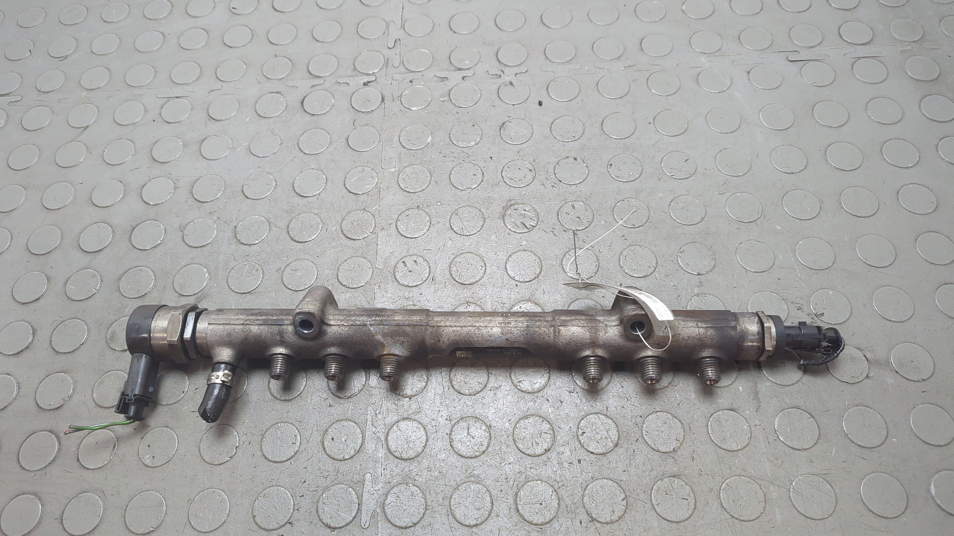 Рейка топливная (рампа)