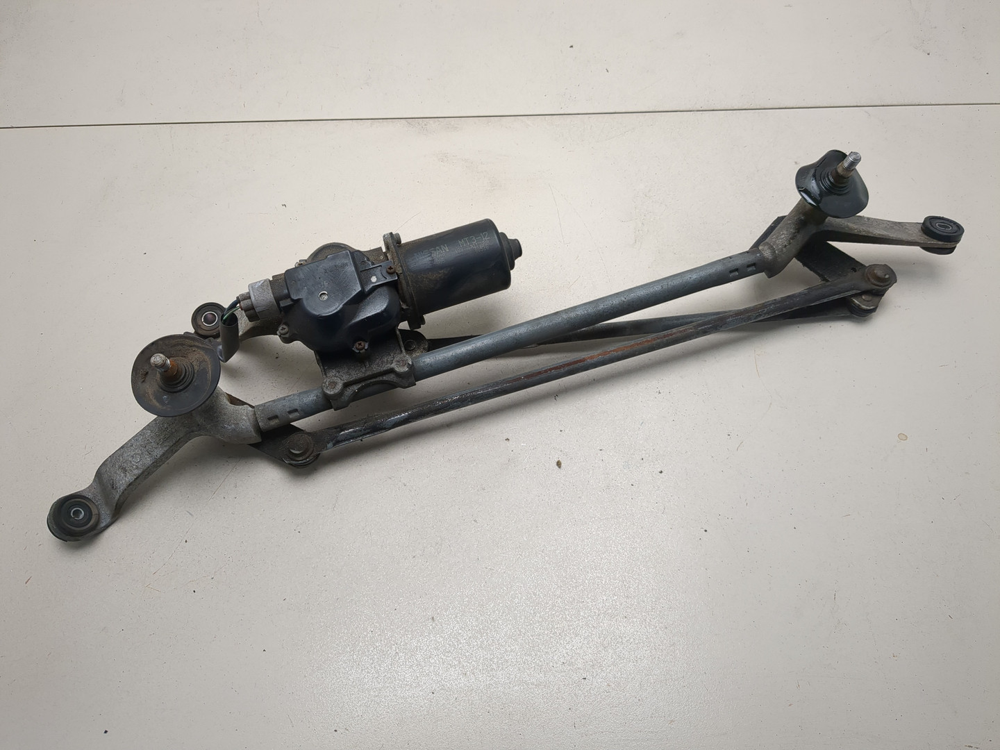 Трапеция стеклоочистителей