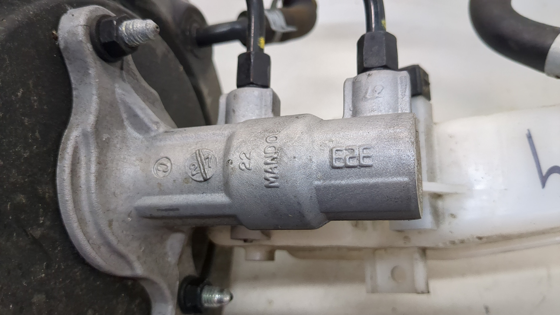 Цилиндр тормозной главный