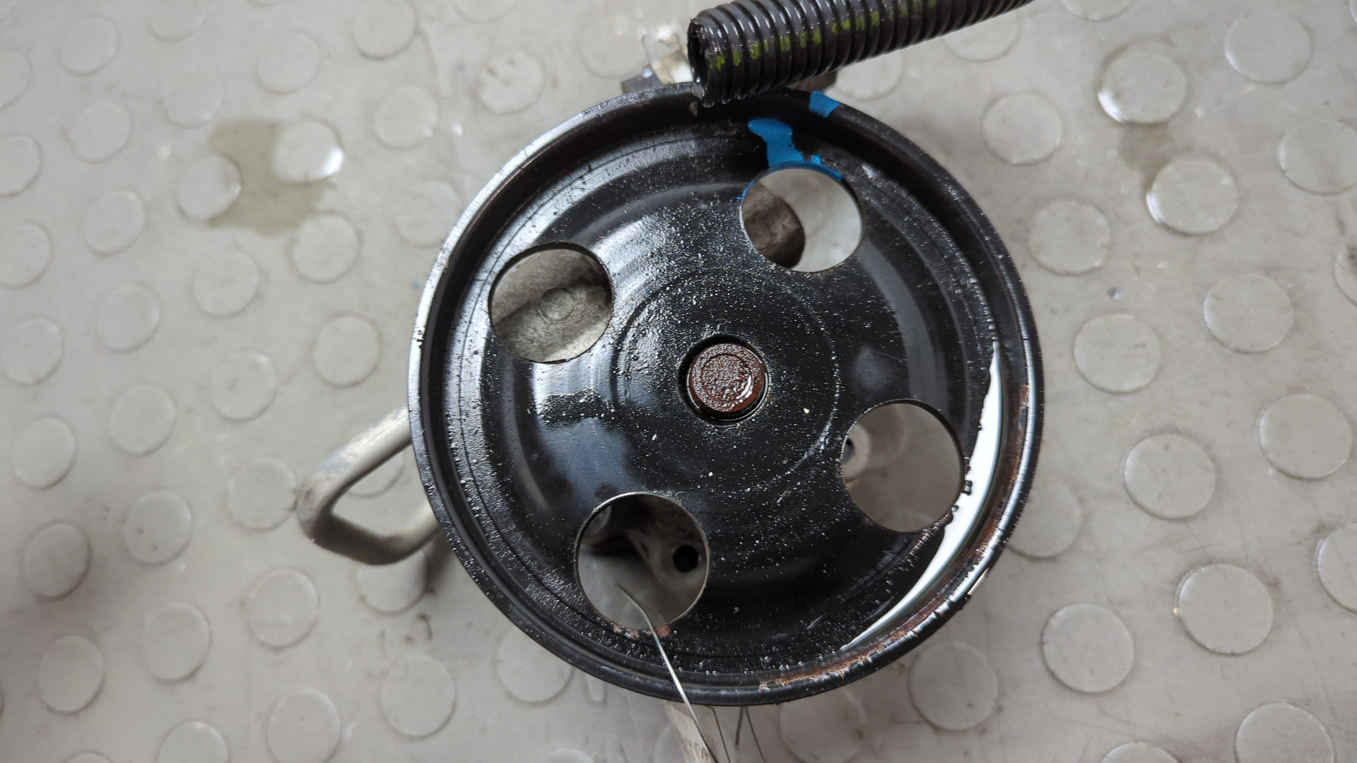 Насос ГУР (гидроусилитель руля)