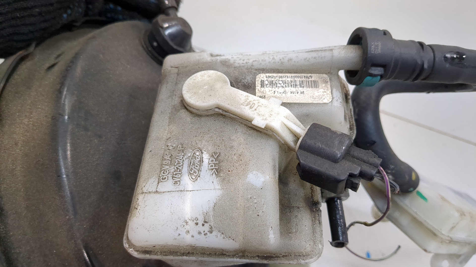 Цилиндр тормозной главный