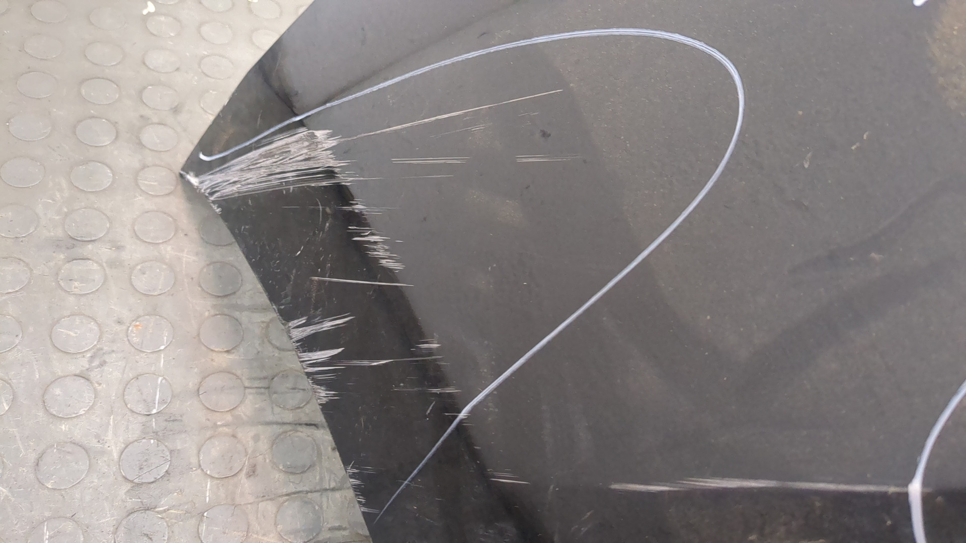 Бампер задний