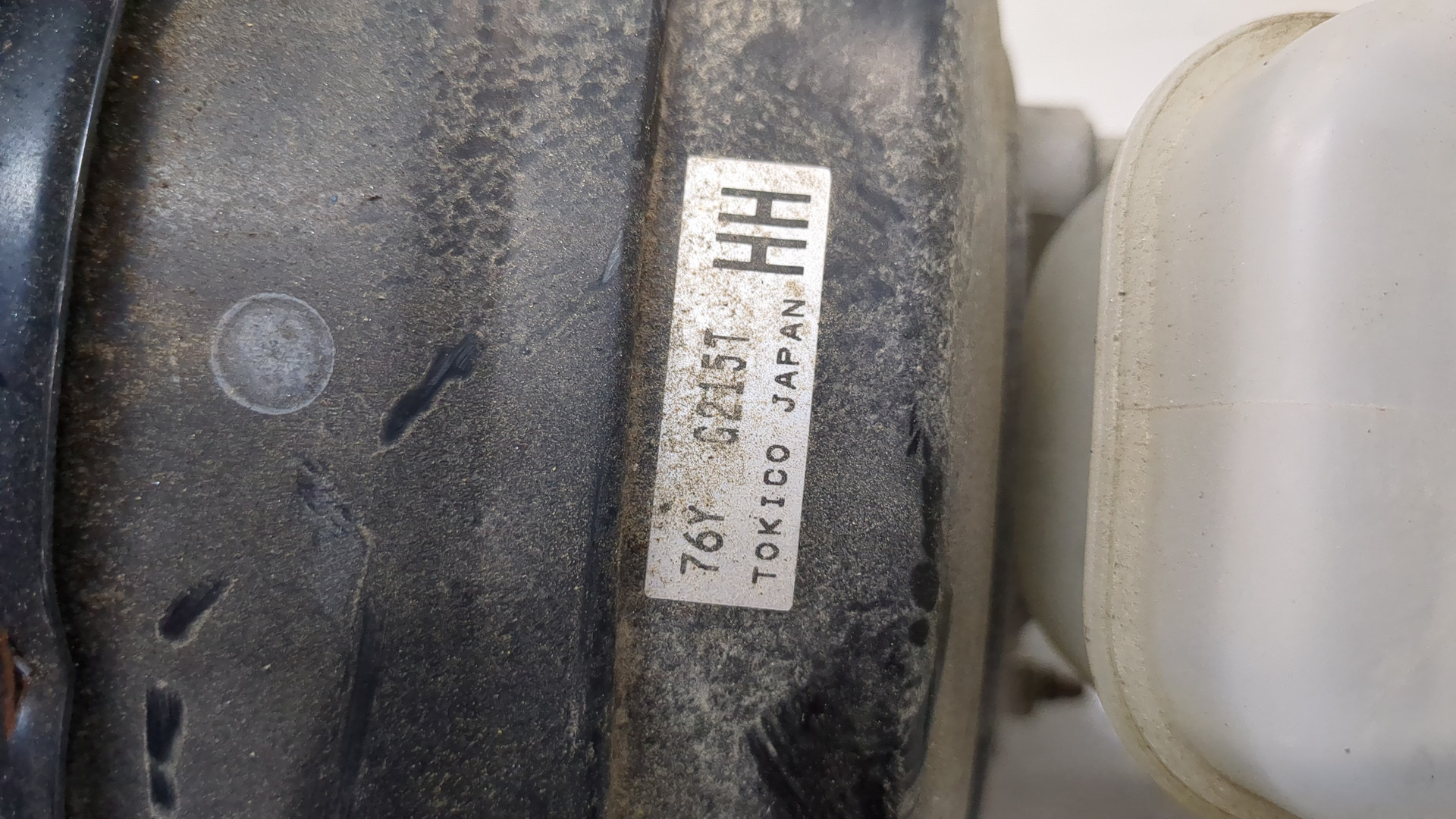 Цилиндр тормозной главный