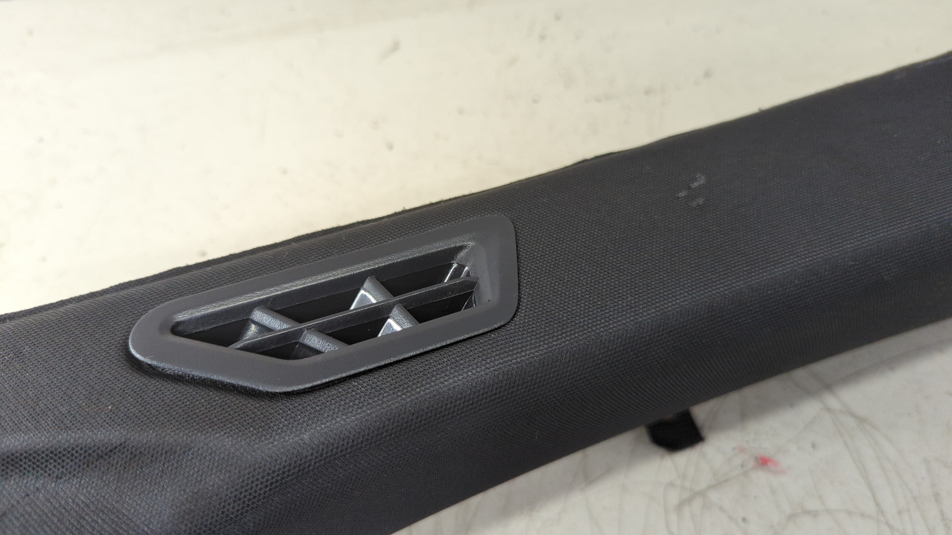 Обшивка стойки