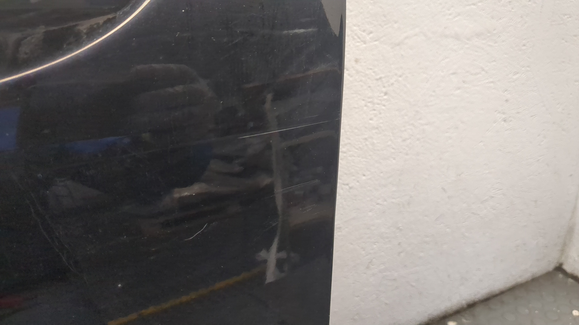 Дверь передняя левая