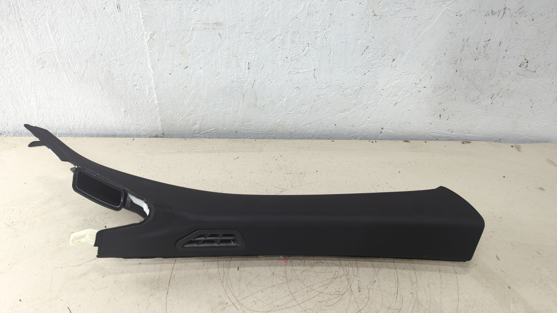 Обшивка стойки