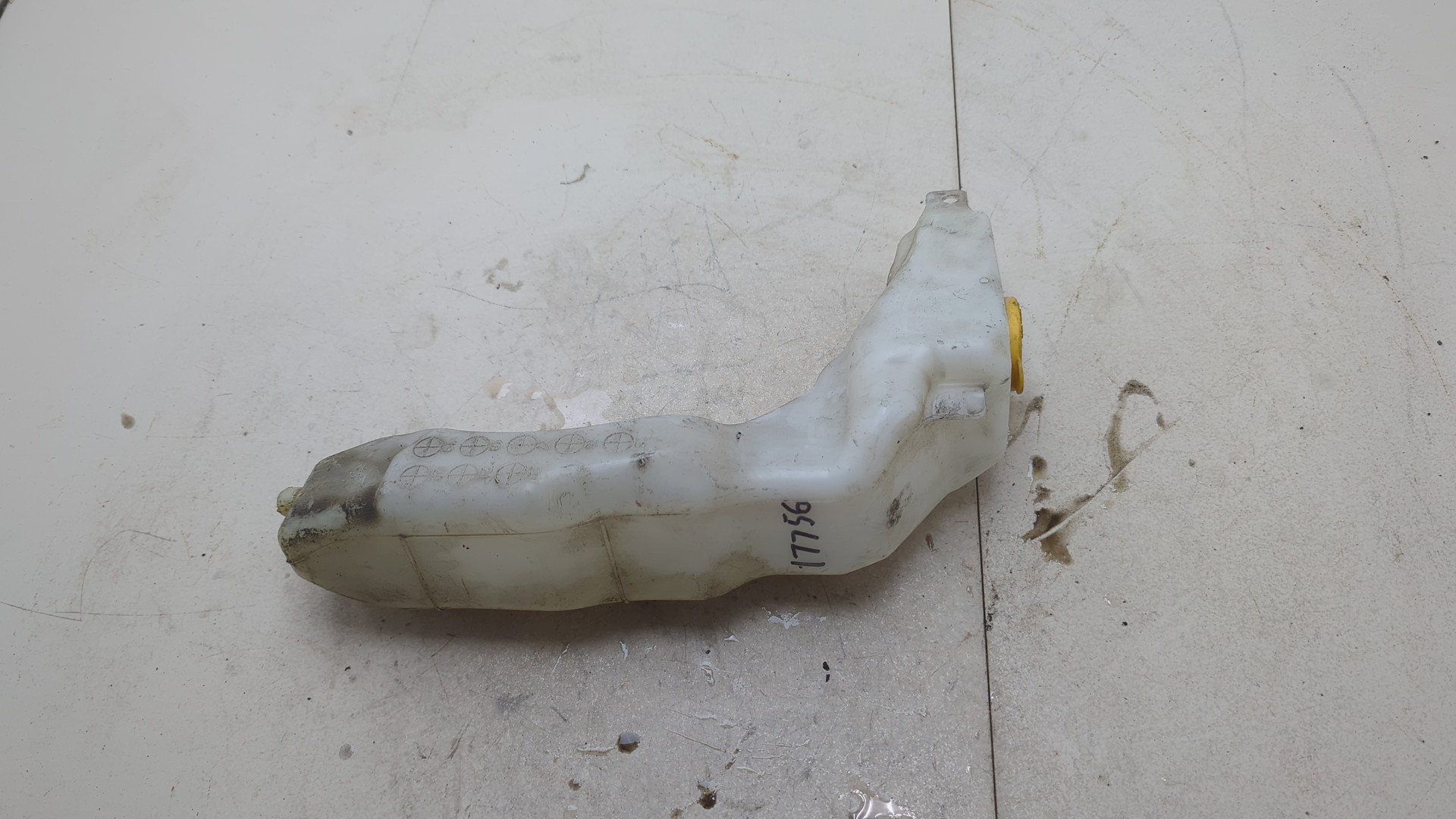 Бачок расширительный