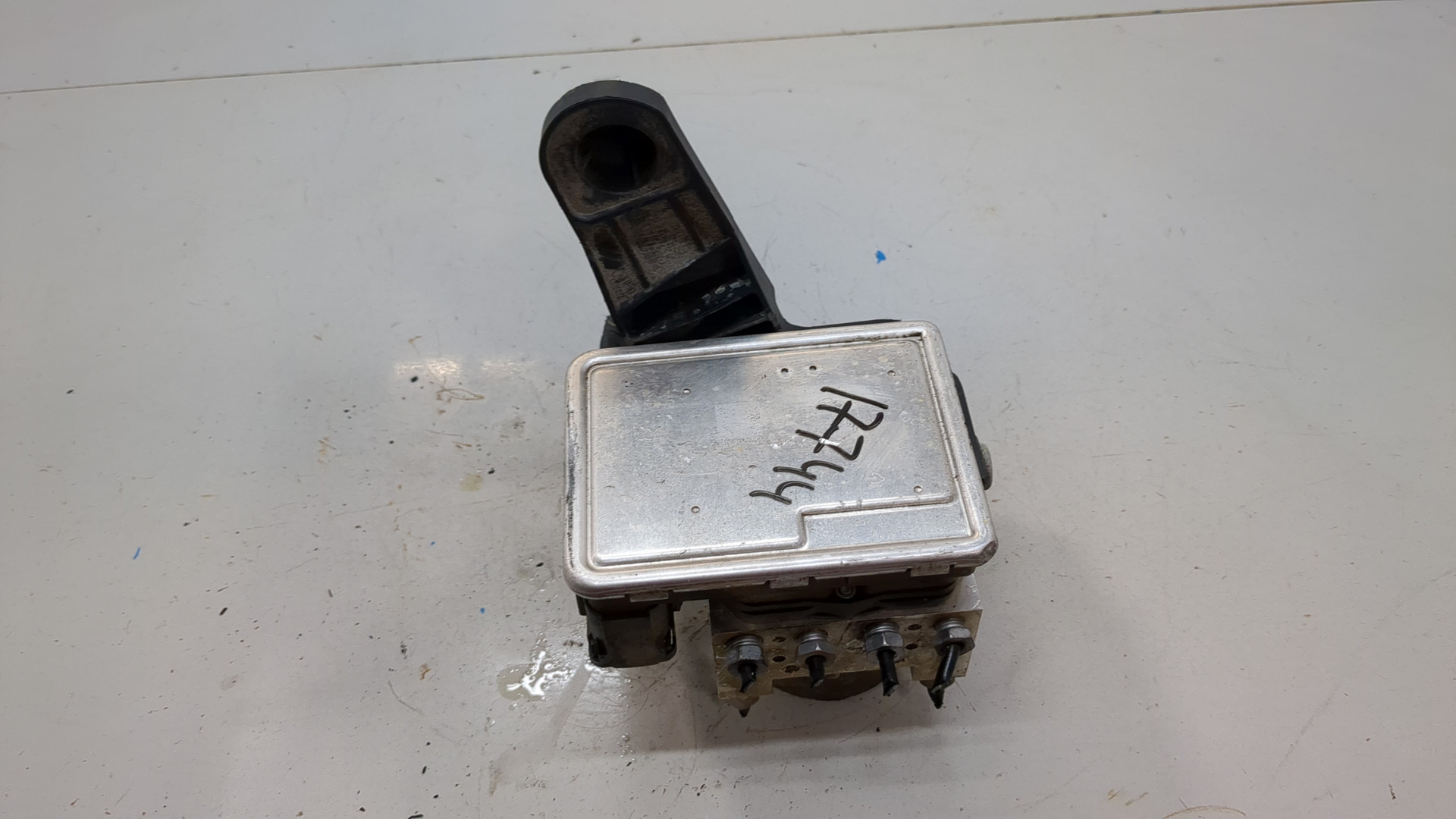 Блок ABS (насос)