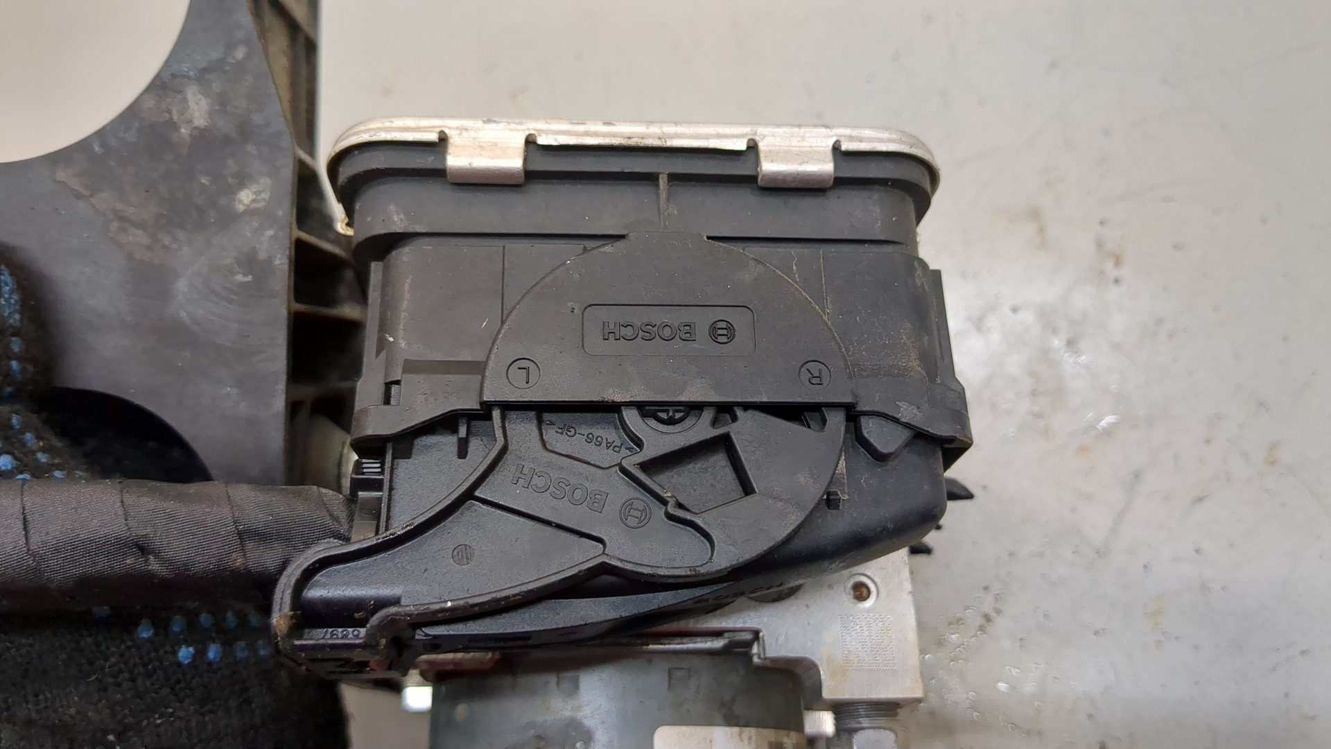 Блок ABS (насос)