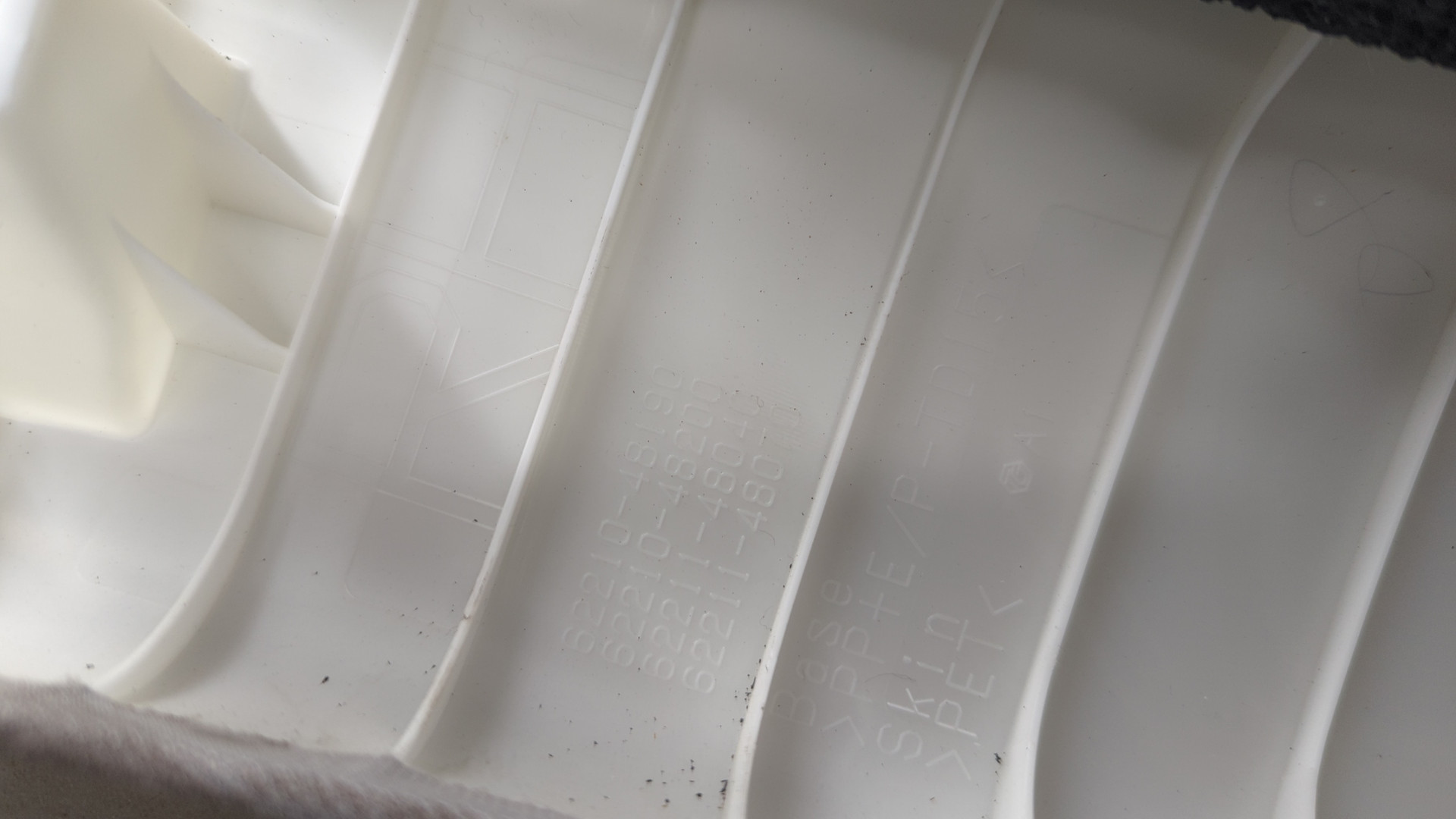 Обшивка стойки