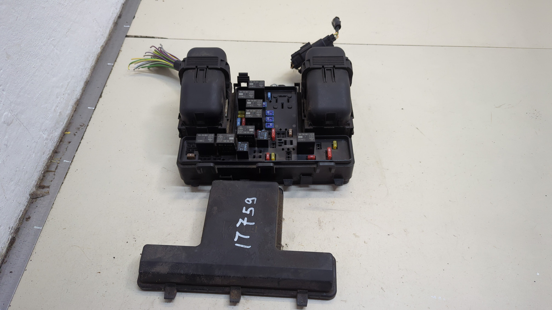 Блок предохранителей