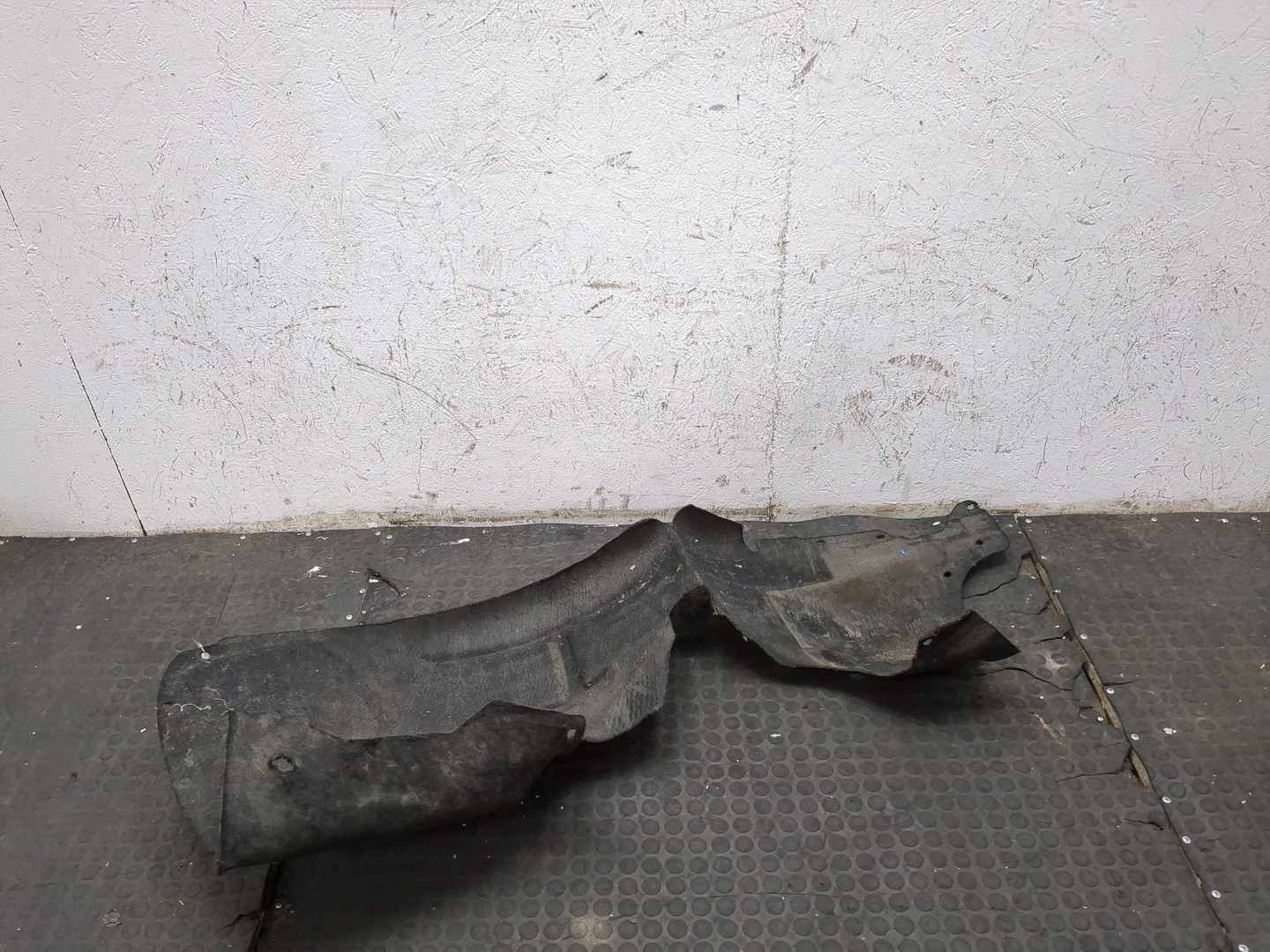 Локер передний правый