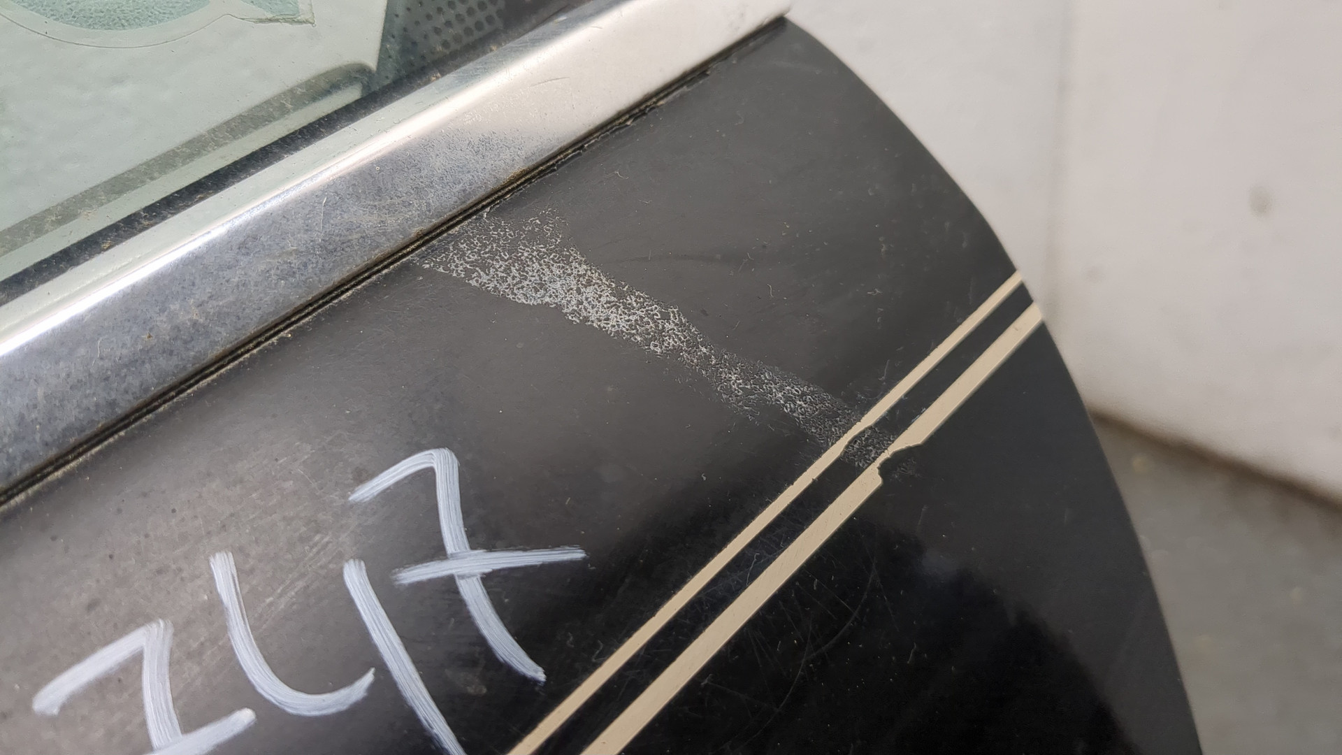 Дверь задняя левая