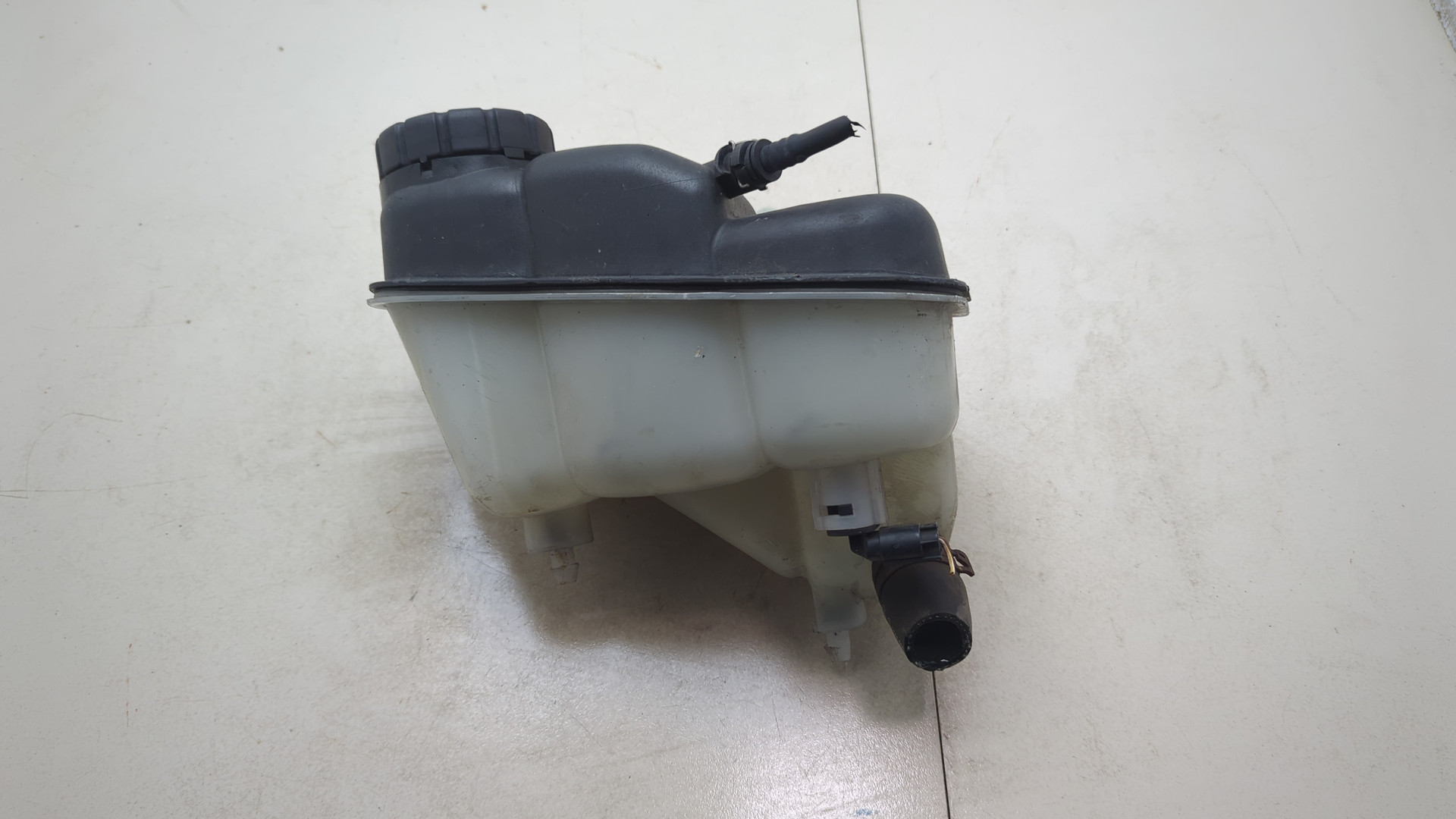 Бачок расширительный