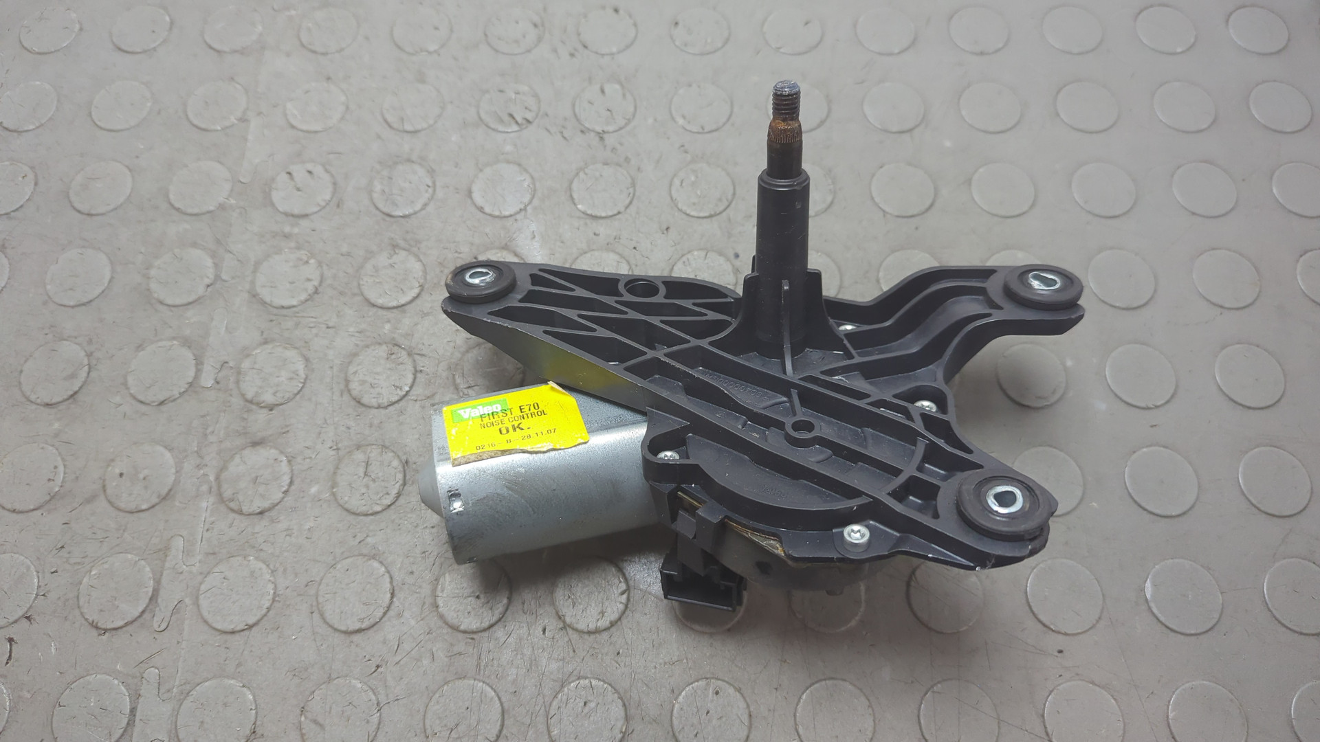 Моторчик стеклоочистителя задний