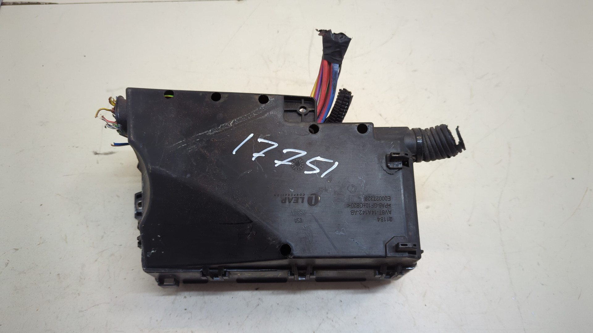 Блок предохранителей