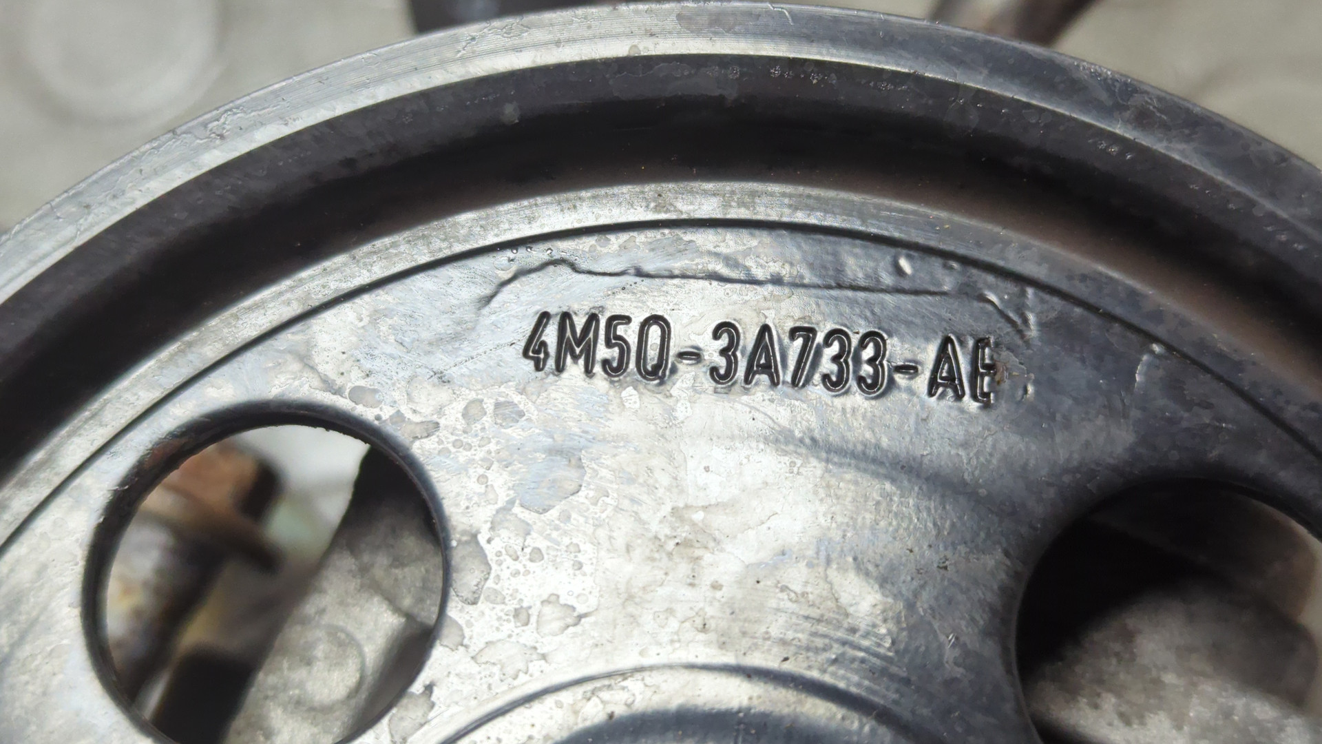 Насос ГУР (гидроусилитель руля)