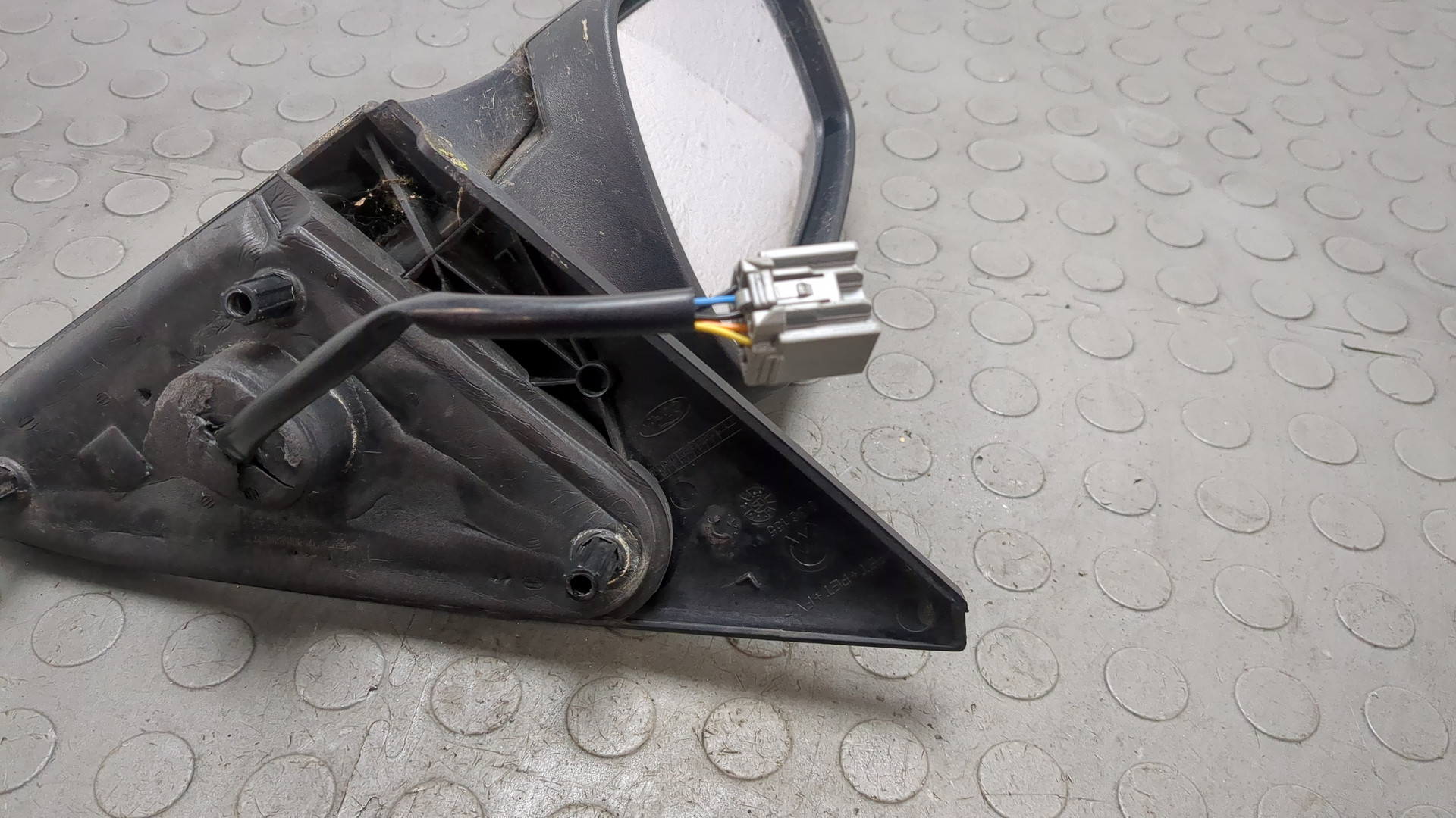 Зеркало левое электрическое