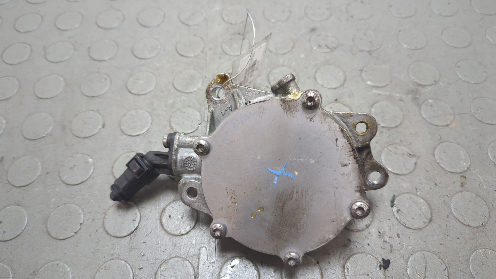 Насос вакуумный