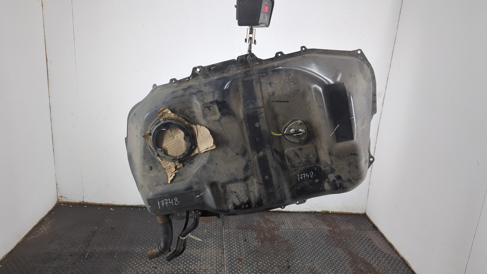 Бак топливный