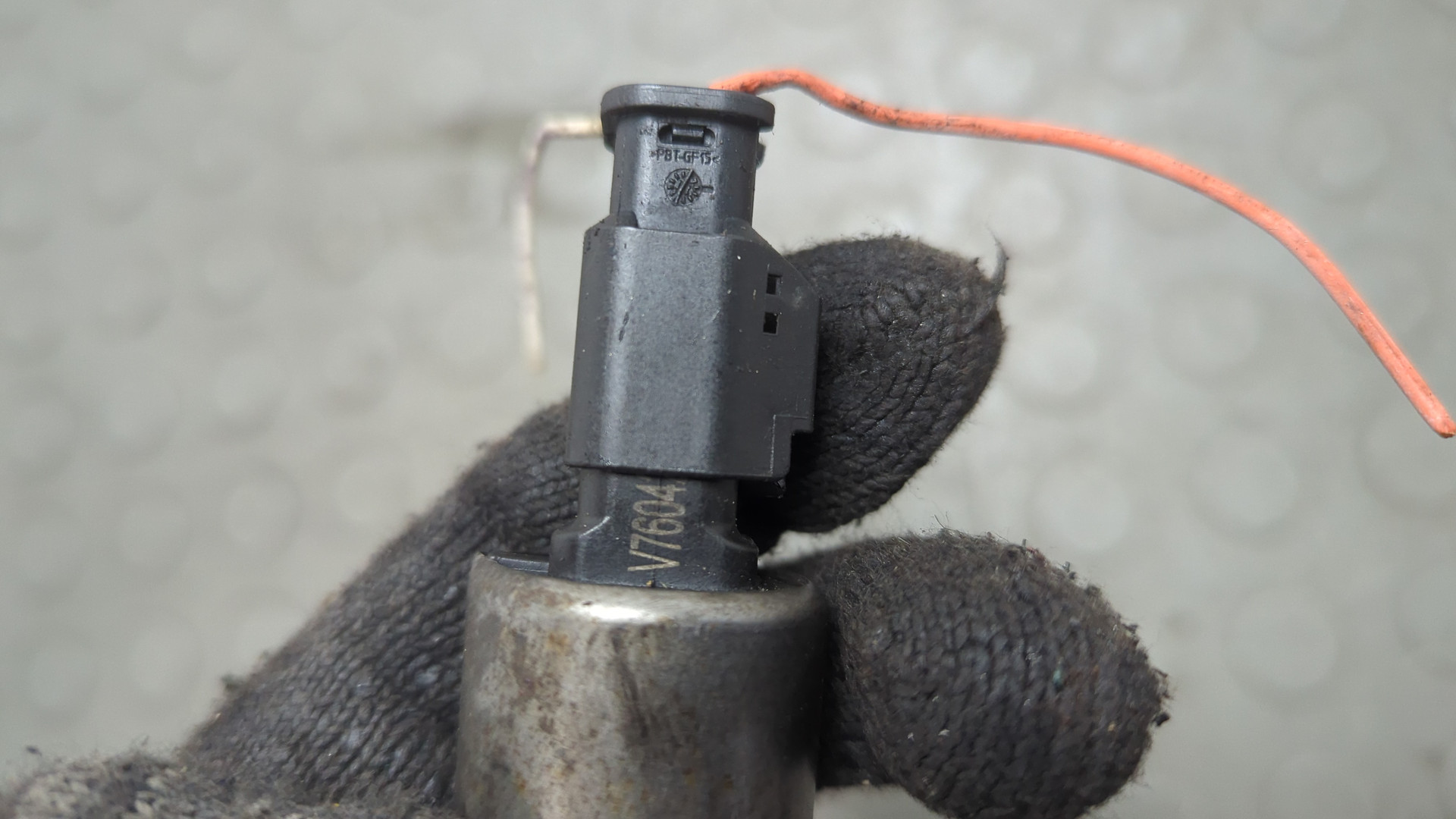 Клапан электромагн. изменения фаз ГРМ