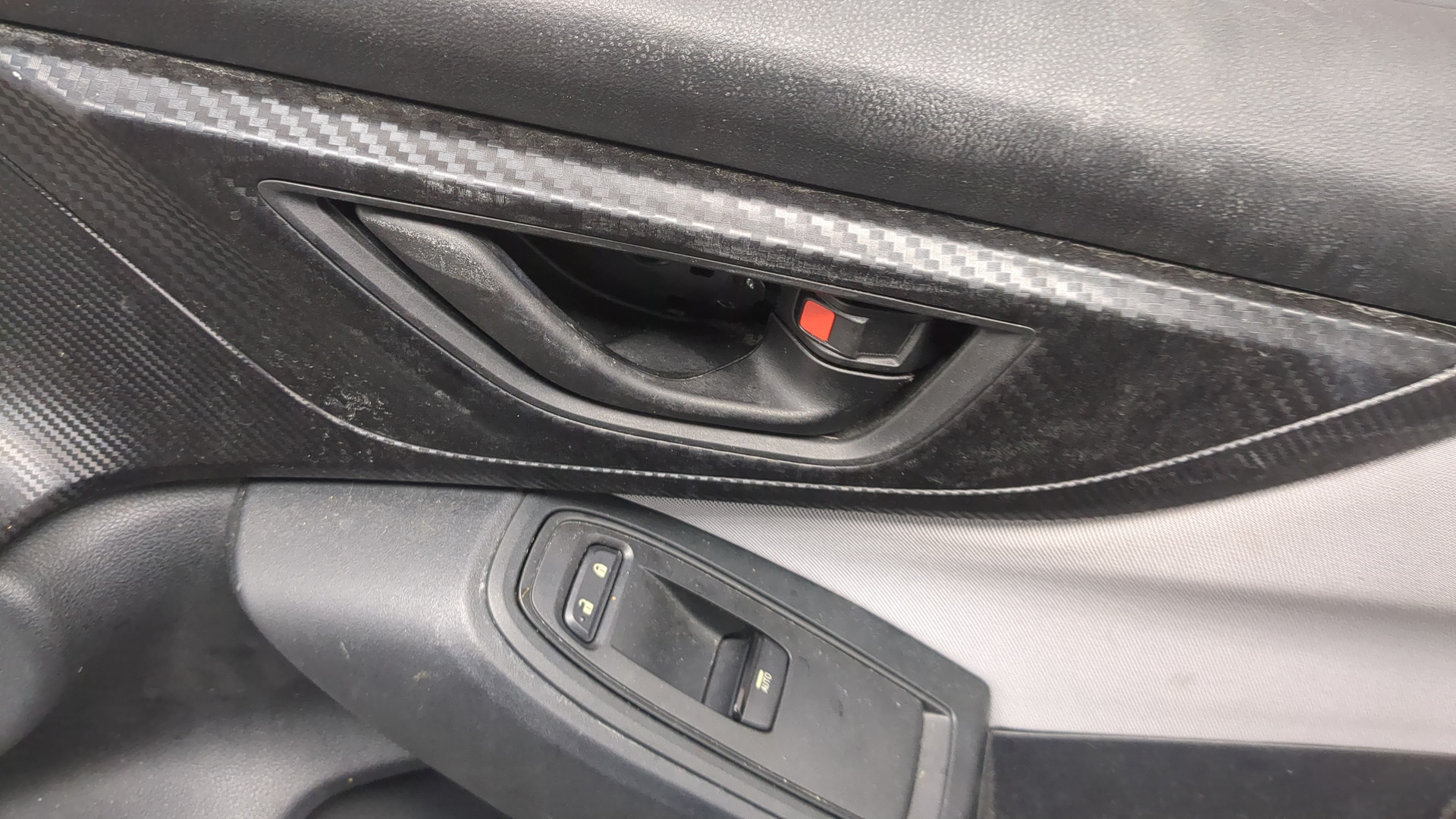 Дверь передняя правая