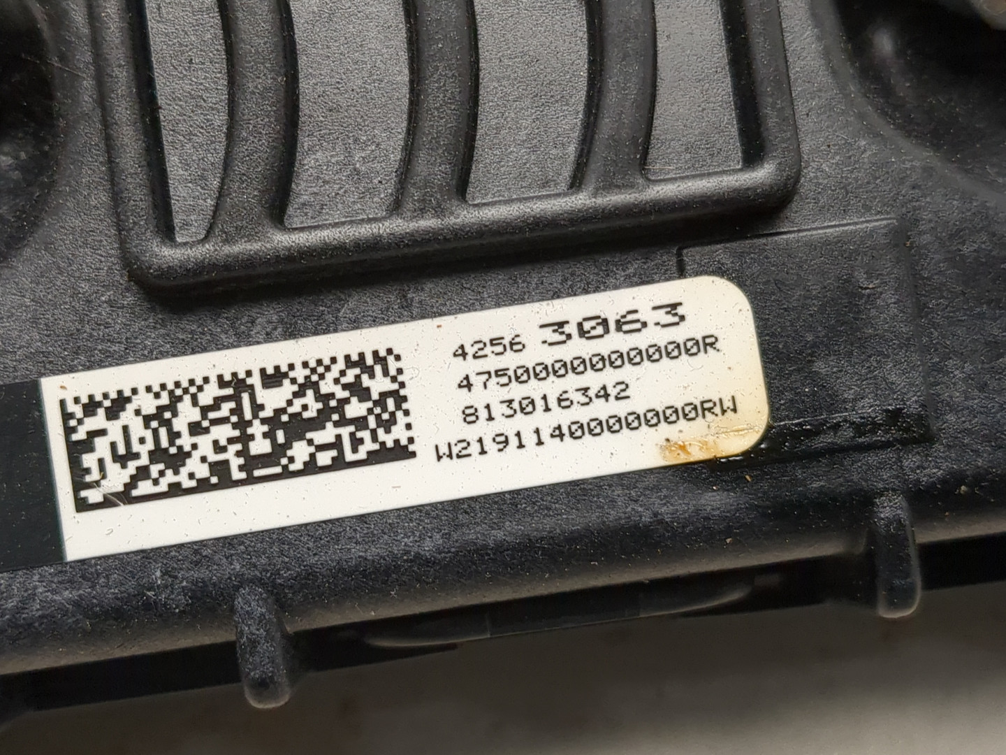 Подушка безопасности нижняя (для колен)