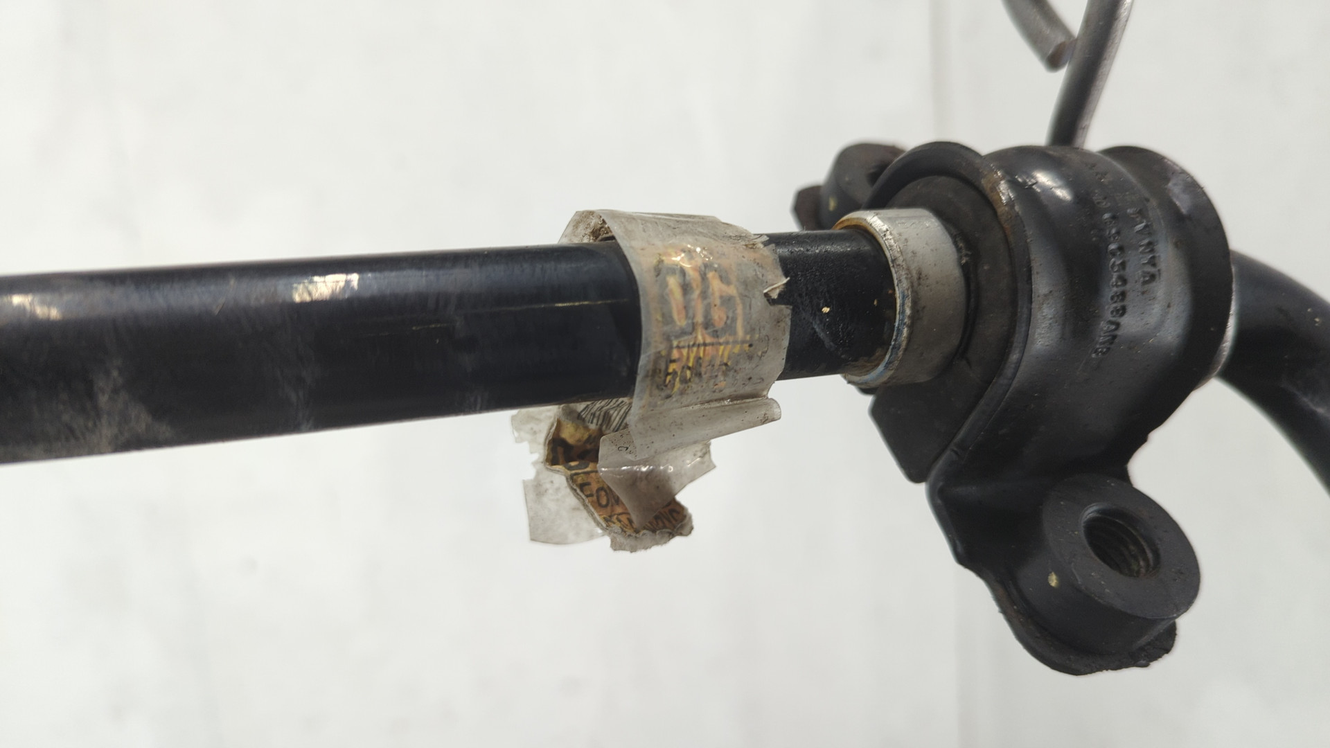 Стабилизатор передний