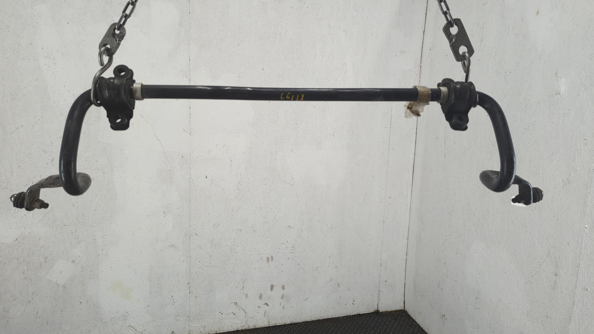 Стабилизатор передний