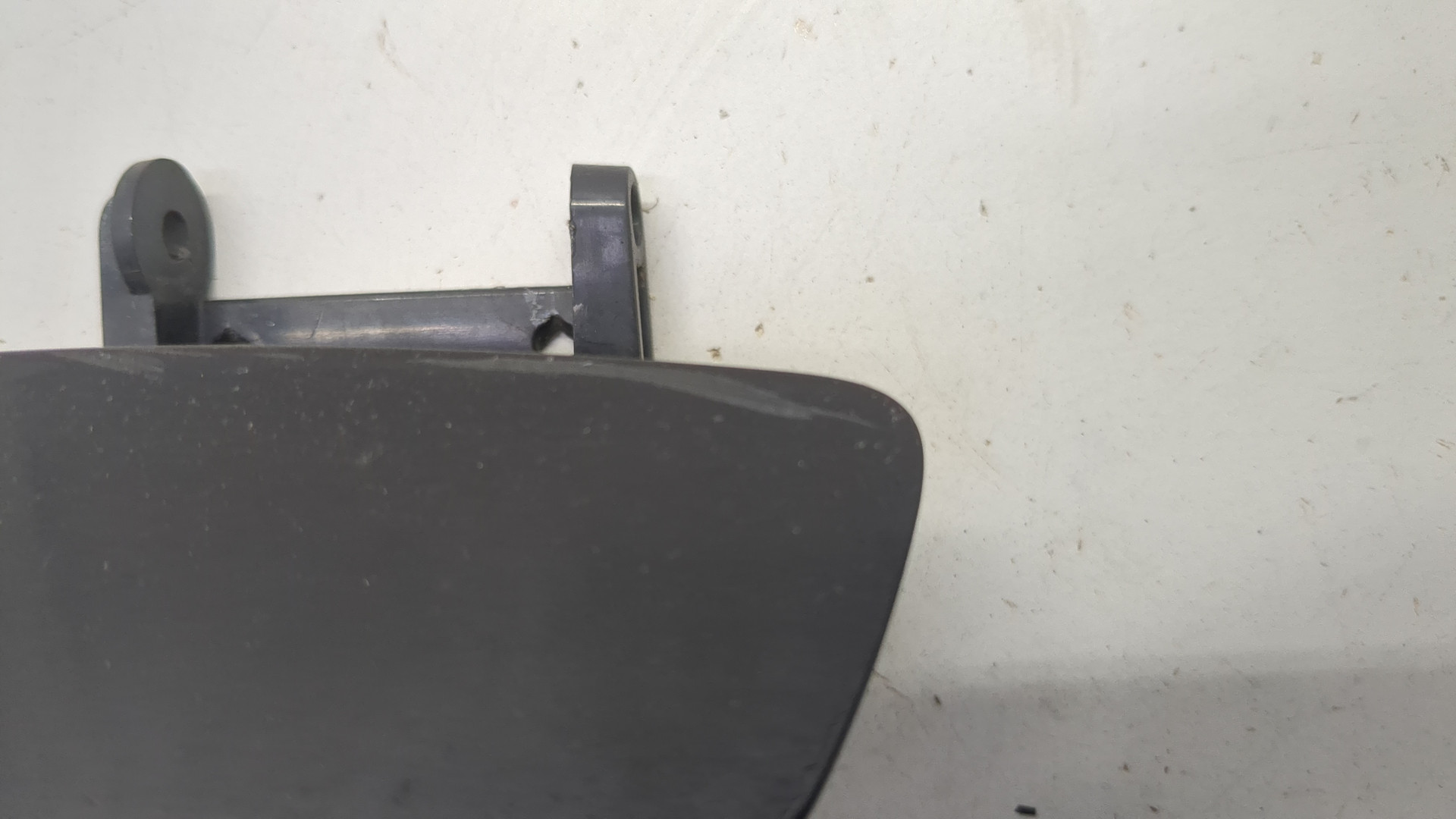 Крышка форсунки омывателя фар