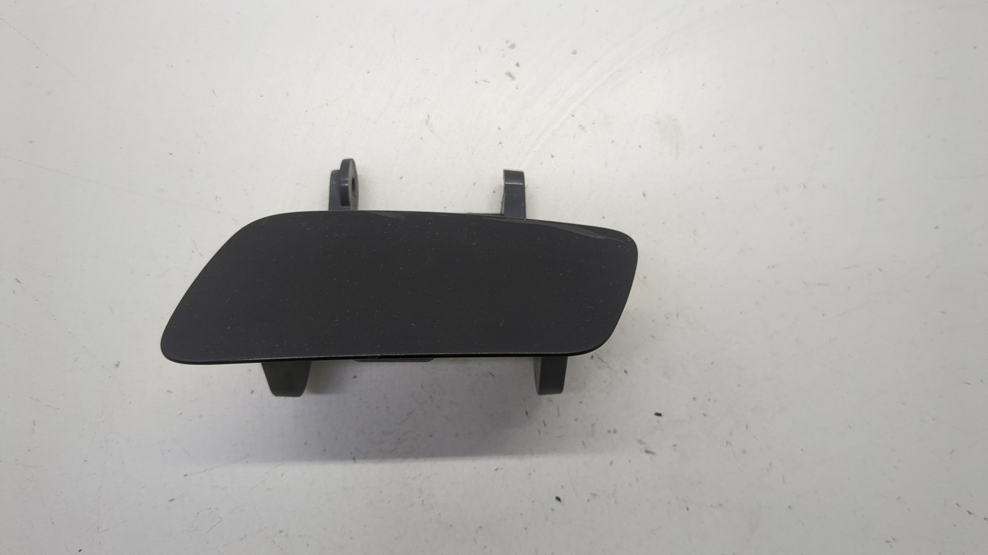 Крышка форсунки омывателя фар