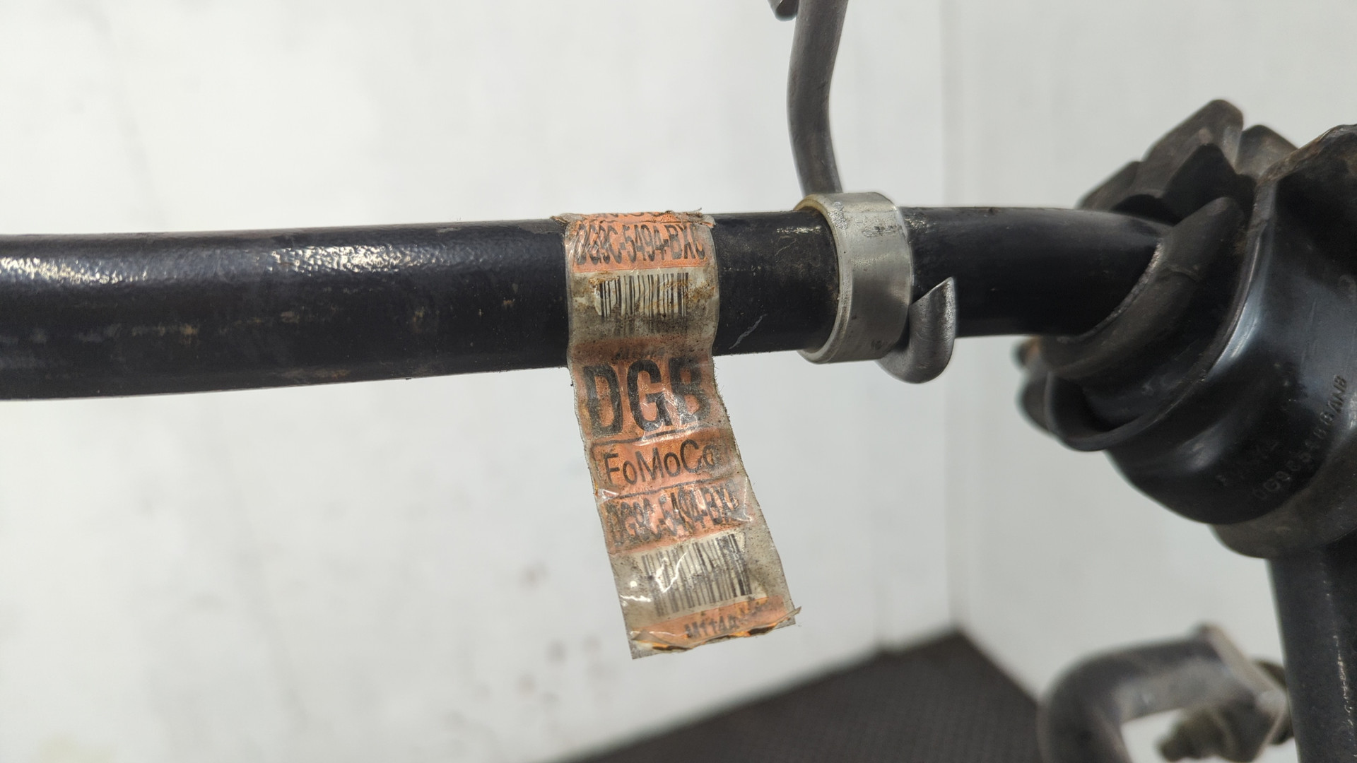 Стабилизатор передний