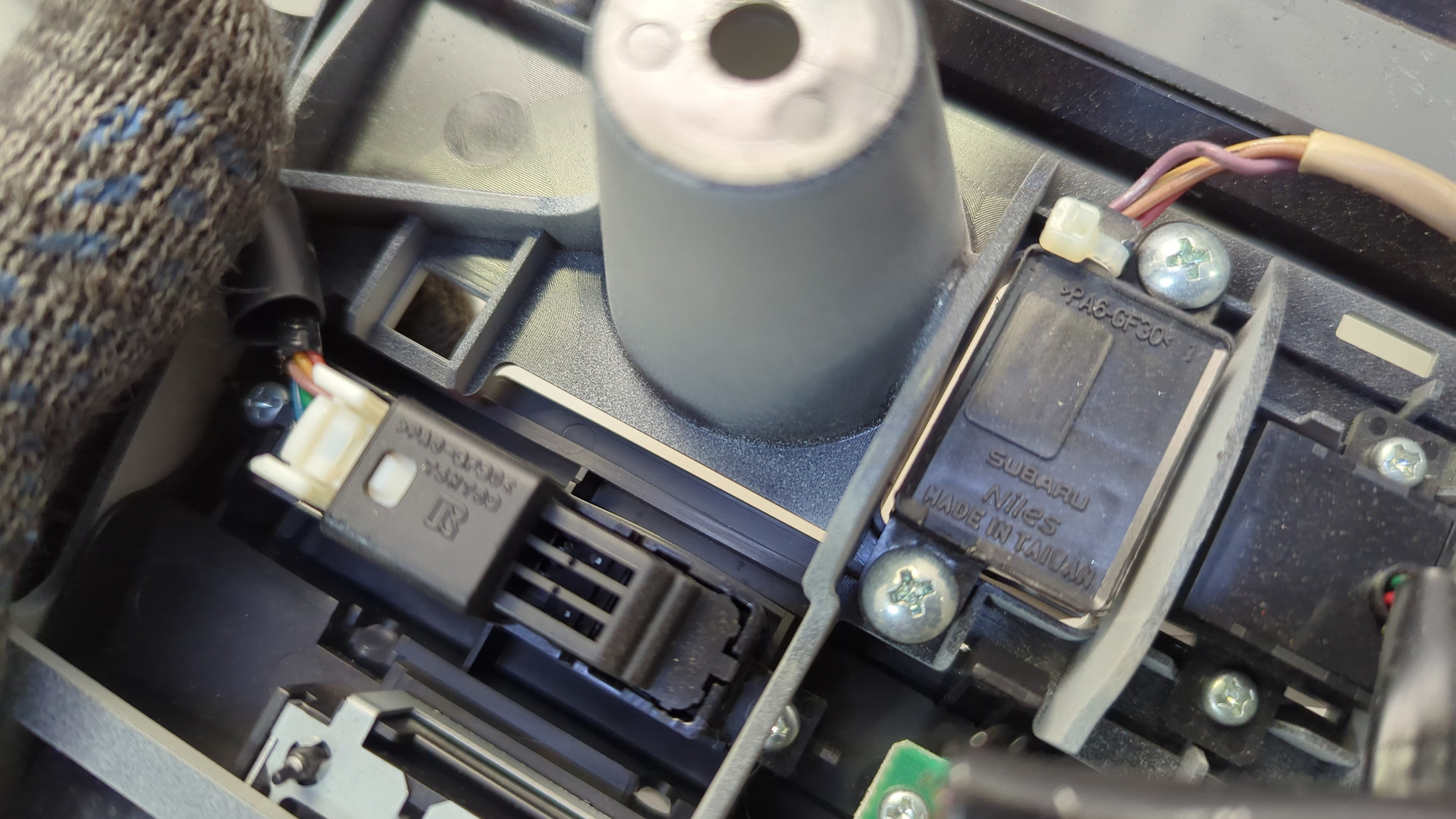 Плафон салонный