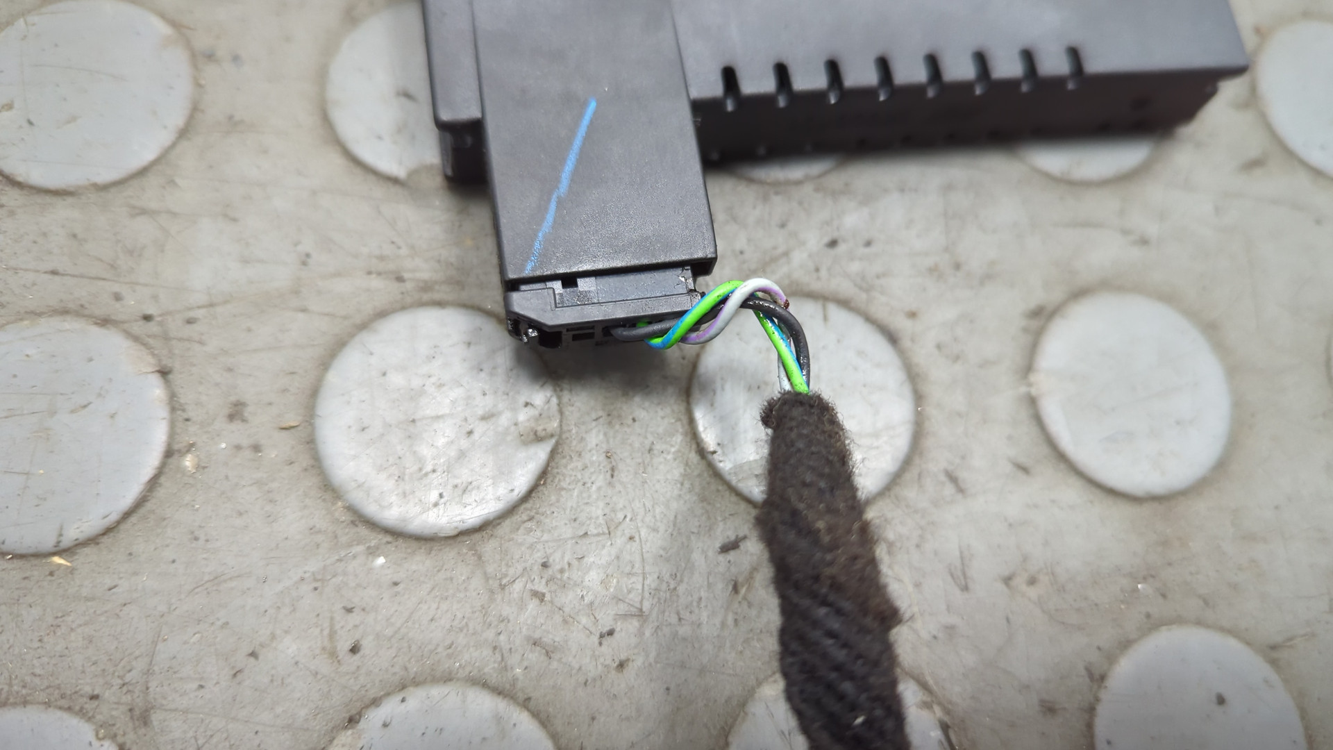 Кулиса МКПП / АКПП