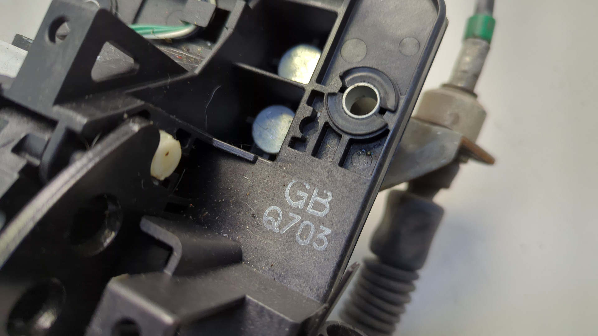 Кулиса МКПП / АКПП