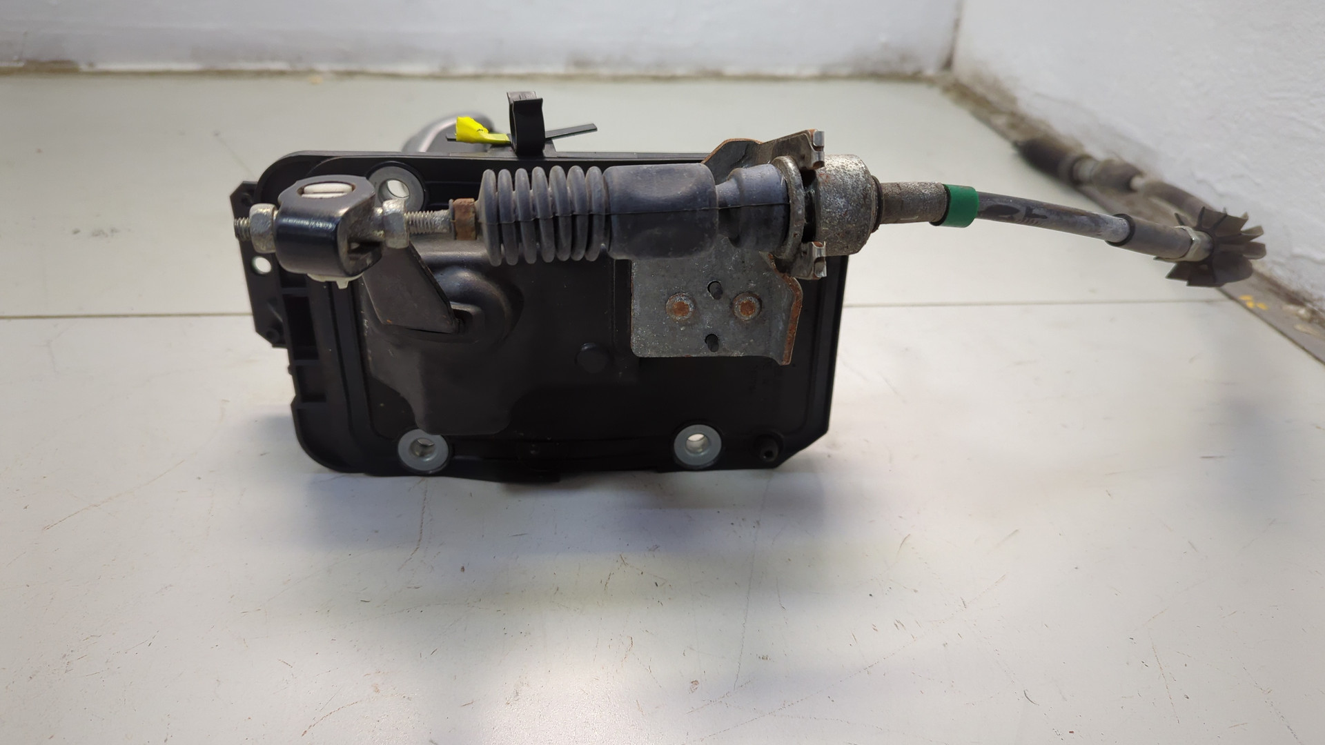 Кулиса МКПП / АКПП