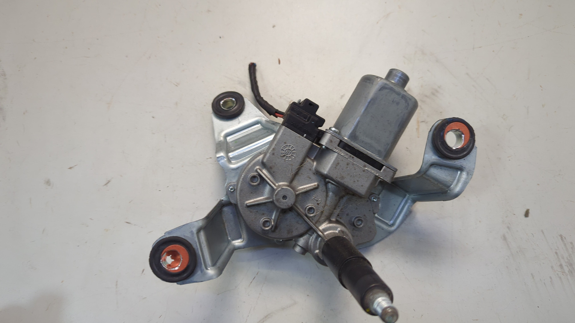 Моторчик стеклоподъемника